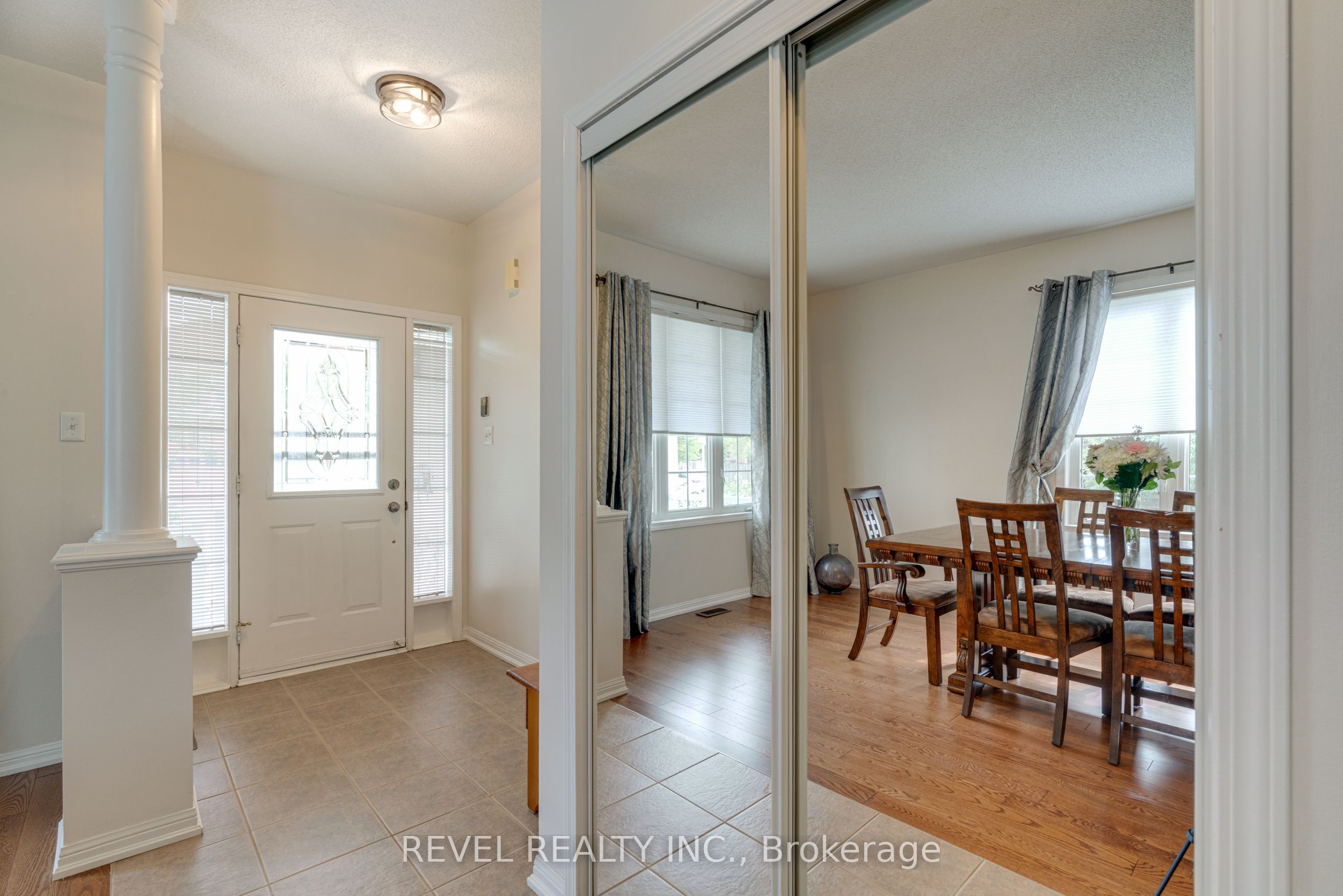 71 Livingston Road, Milton, ON L9T 6B8 photo 3