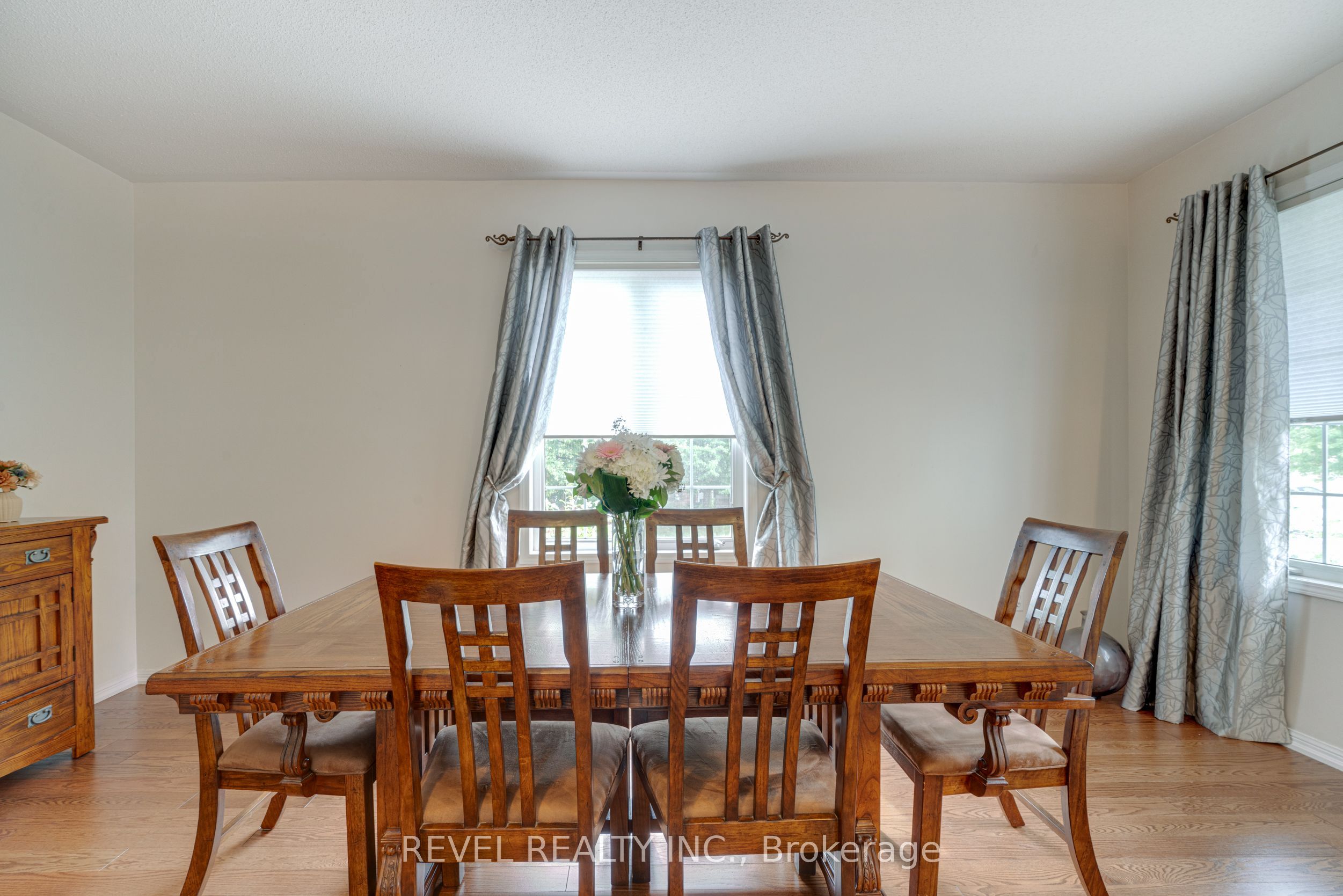 71 Livingston Road, Milton, ON L9T 6B8 photo 5