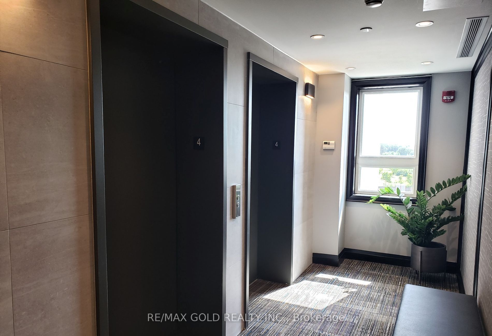 200 Lagerfeld Drive E 414, Brampton, ON L7A 5G5 photo 4