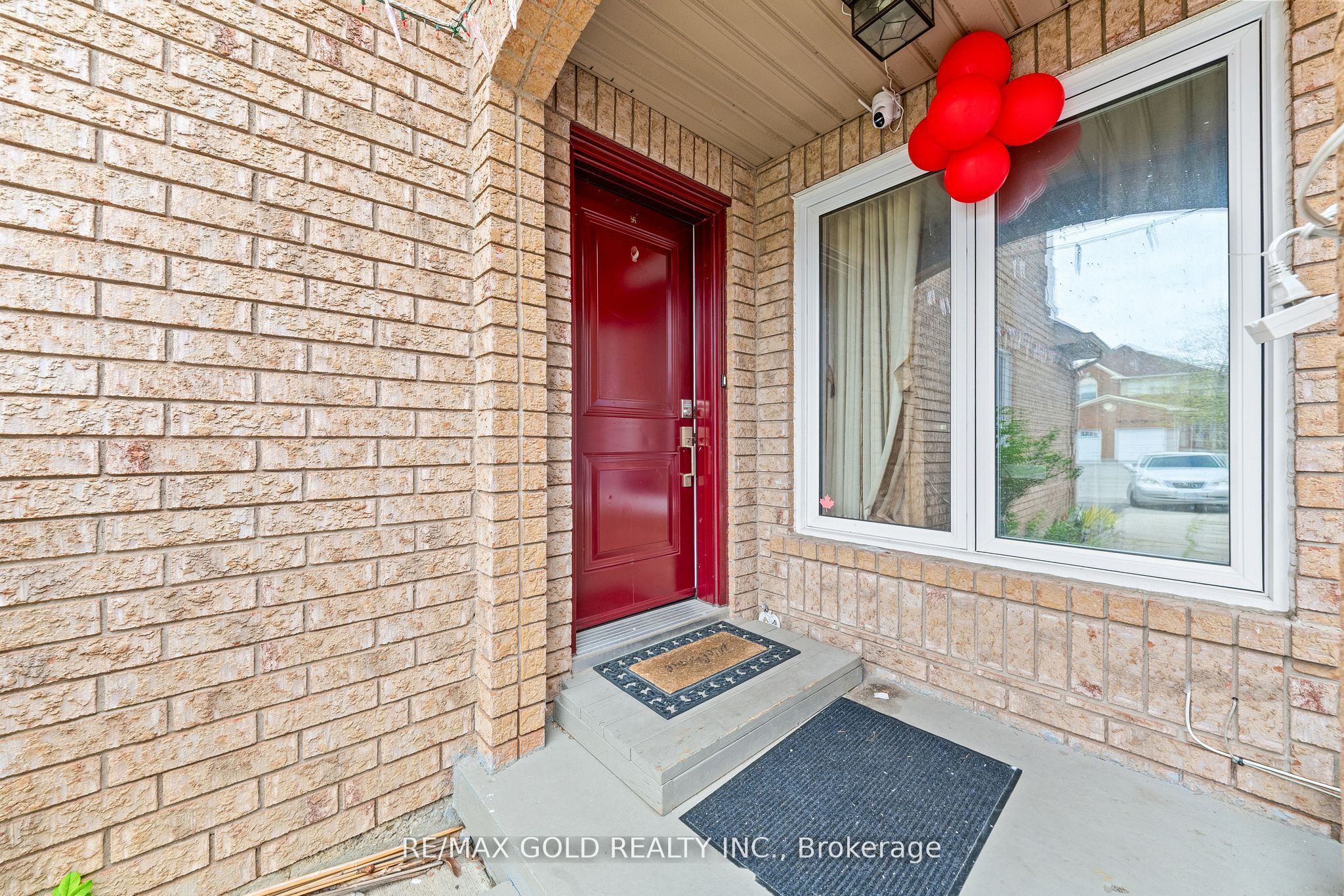 92 Dandelion Road, Brampton, ON L6R 1Y1 photo 4