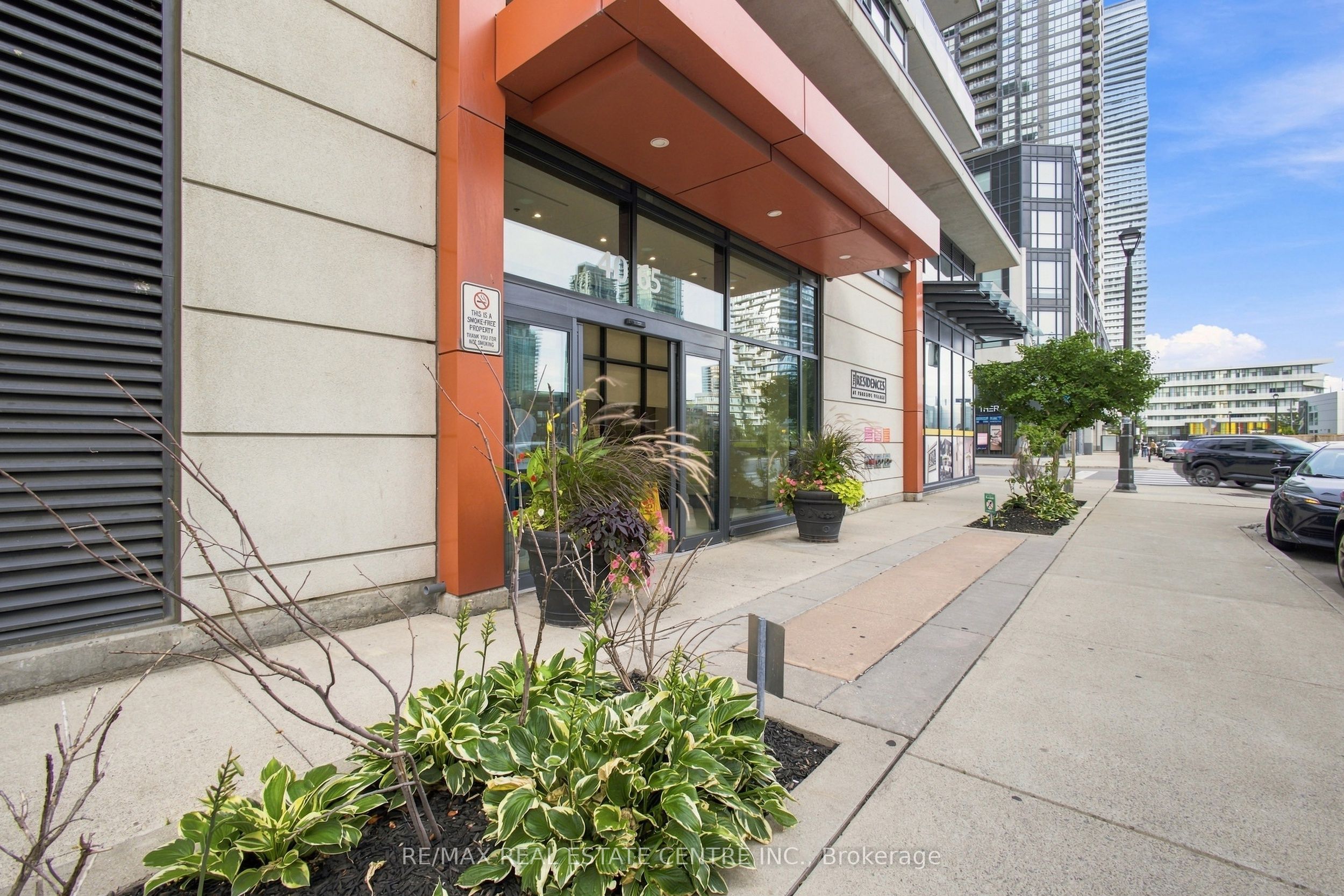4065 Brickstone Mews 1103, Mississauga, ON L5B 0G3 photo 3
