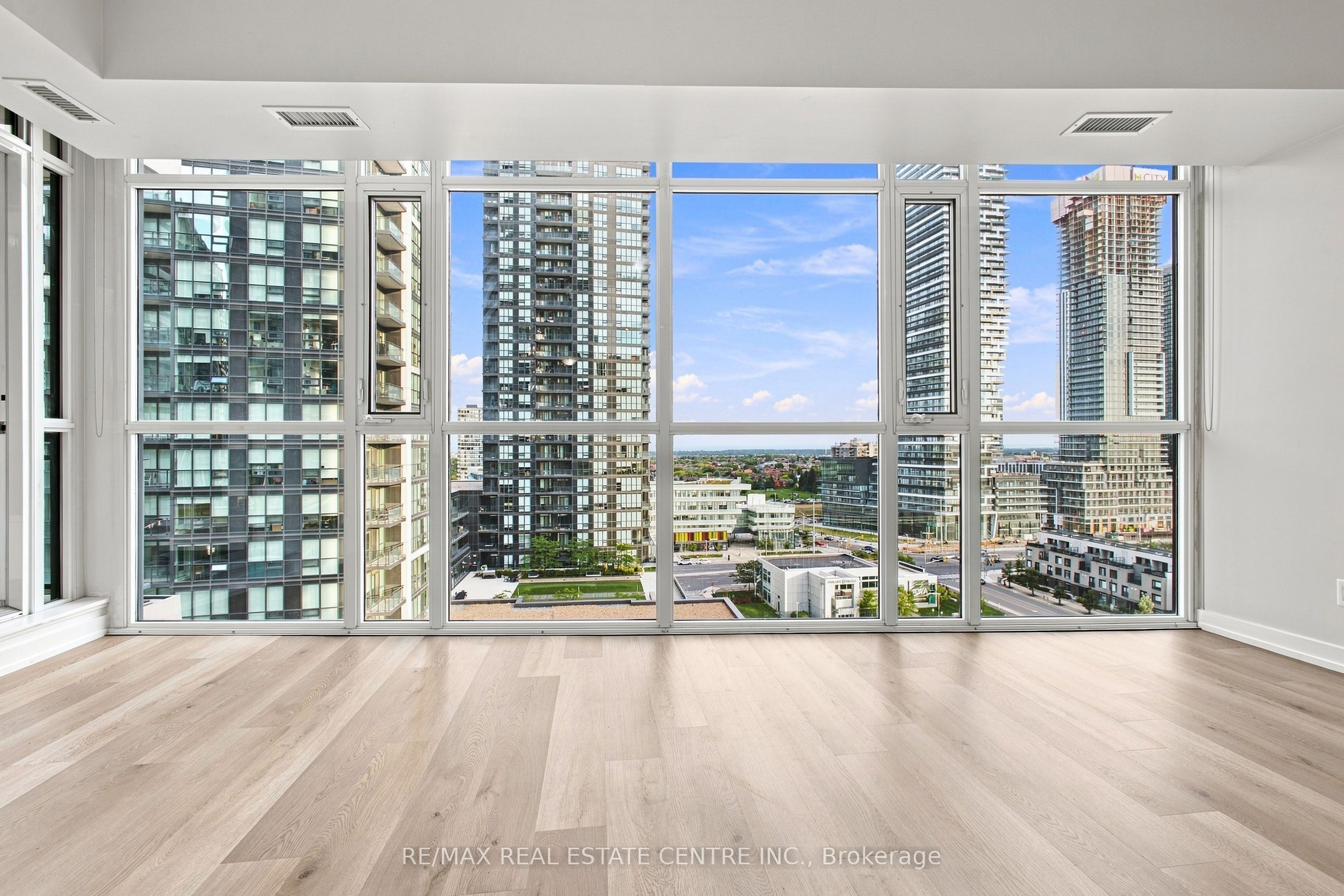4065 Brickstone Mews 1103, Mississauga, ON L5B 0G3