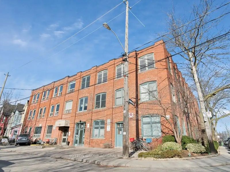 34 Noble Street 201, Toronto, ON M6K 2C9