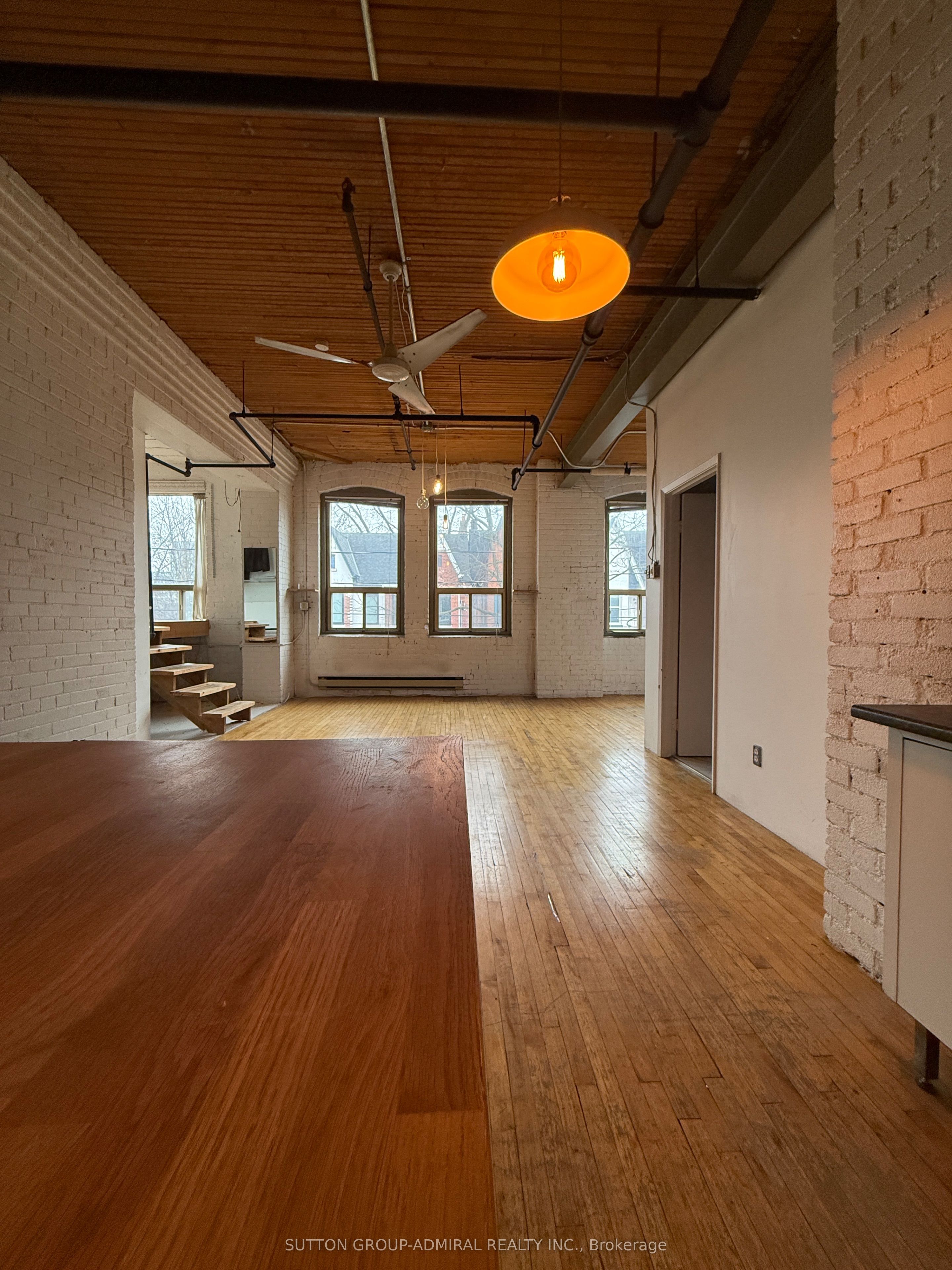 34 Noble Street 201, Toronto, ON M6K 2C9 photo 4