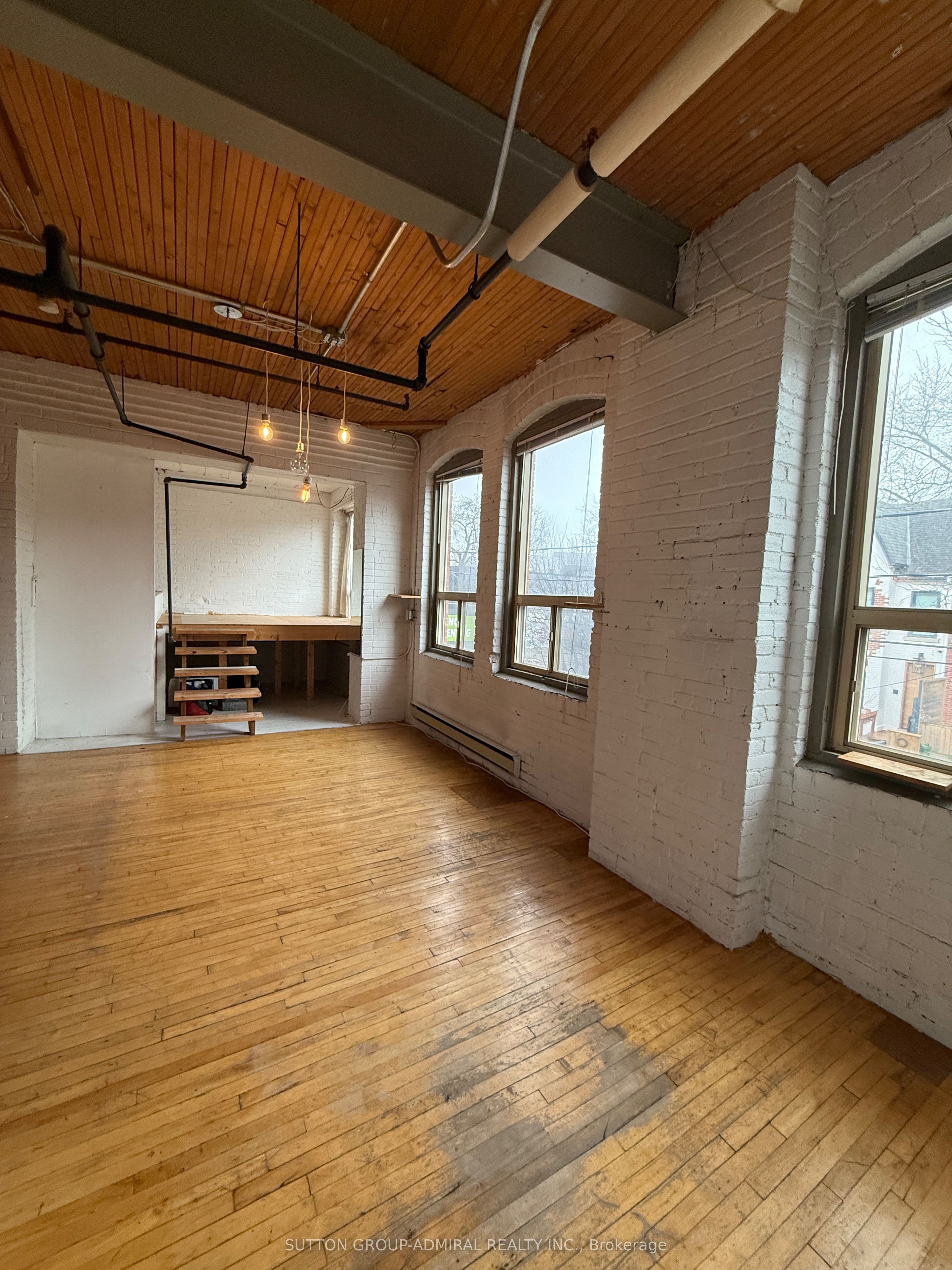 34 Noble Street 201, Toronto, ON M6K 2C9 photo 5