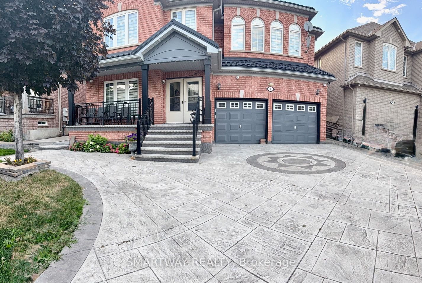 4 E Blazing Star Drive, Brampton, ON L6R 3E5 photo 3
