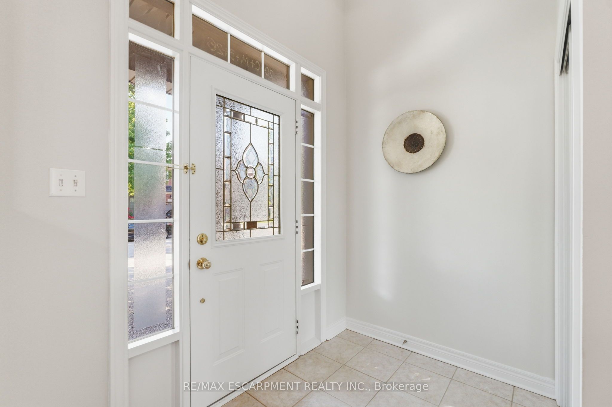 2241 Glazebrook Circle, Oakville, ON L6M 5B5 photo 3