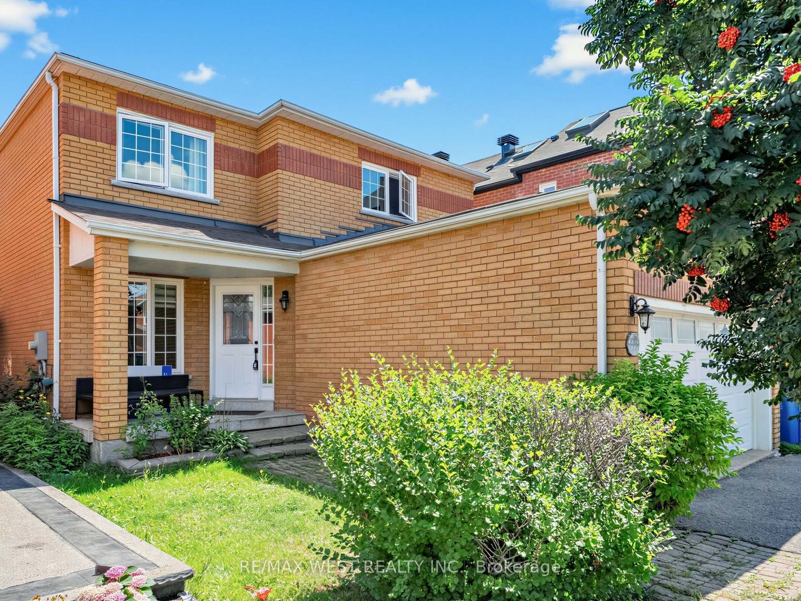 112 Jordan Drive, Orangeville, ON L9W 4W7 photo 3