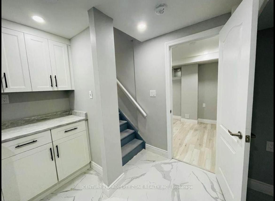 36 Winterfold #Bsmt Drive, Brampton, ON L6V 3T2