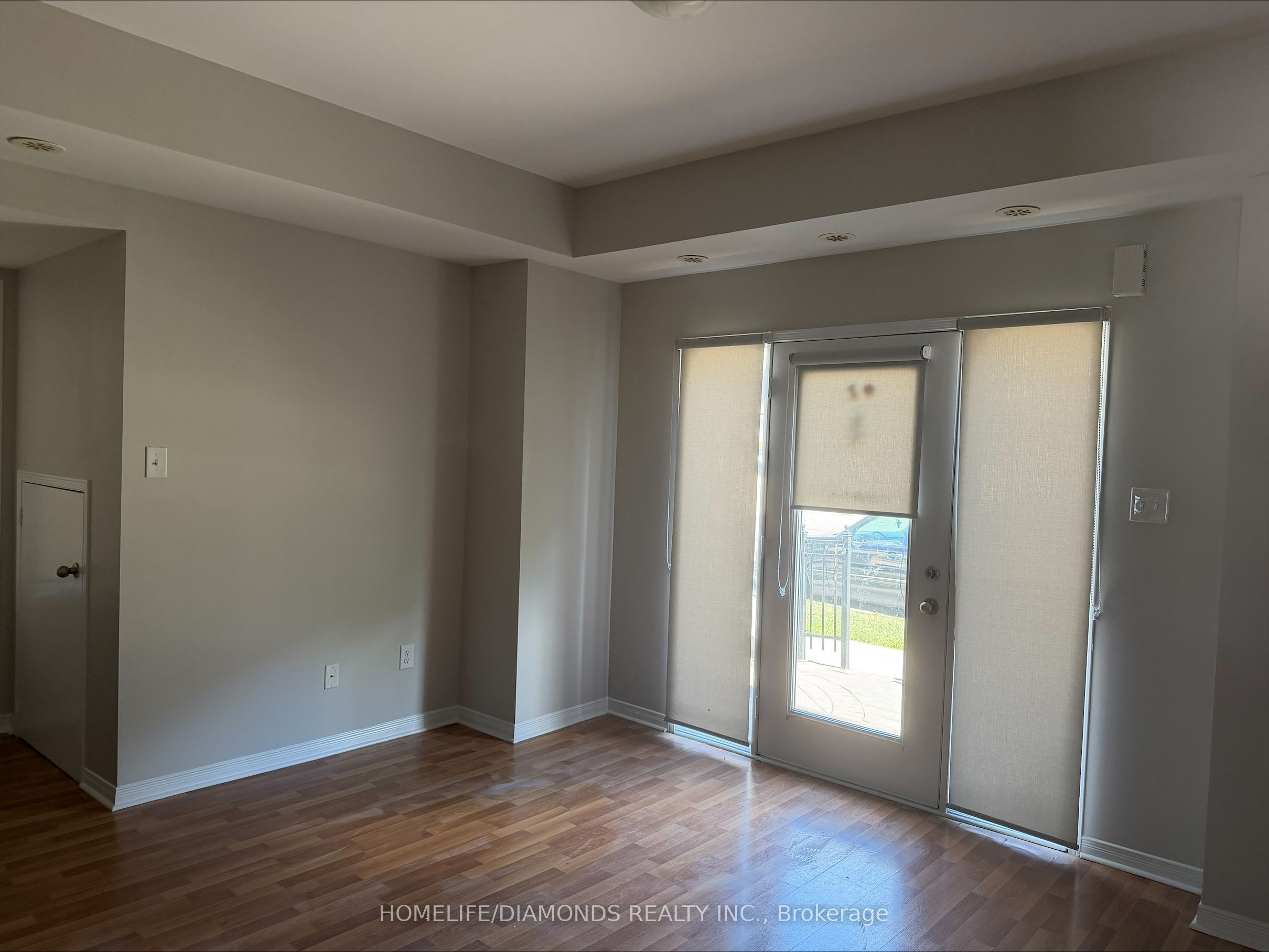 60 Fairwood Circle 149, Brampton, ON L6R 0Y6 photo 5