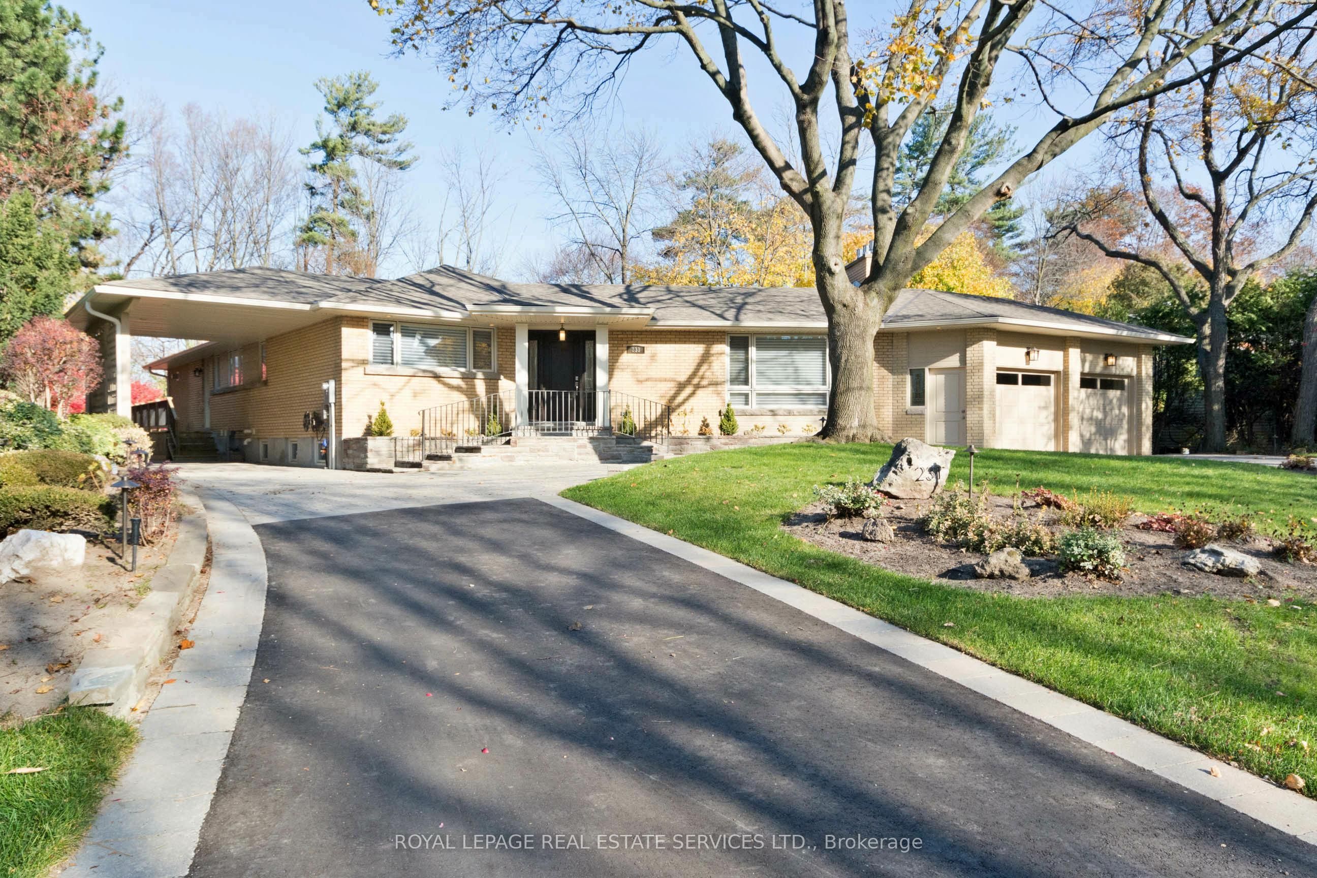 231 Westdale Road, Oakville, ON L6L 4Z7