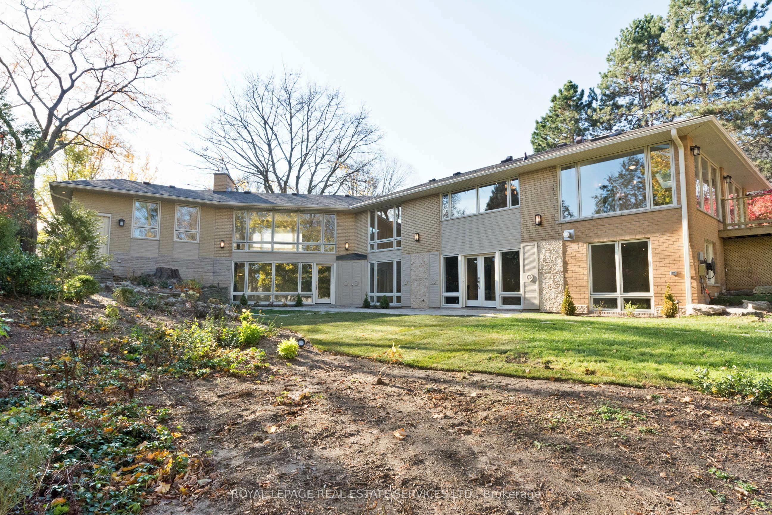 231 Westdale Road, Oakville, ON L6L 4Z7 photo 3