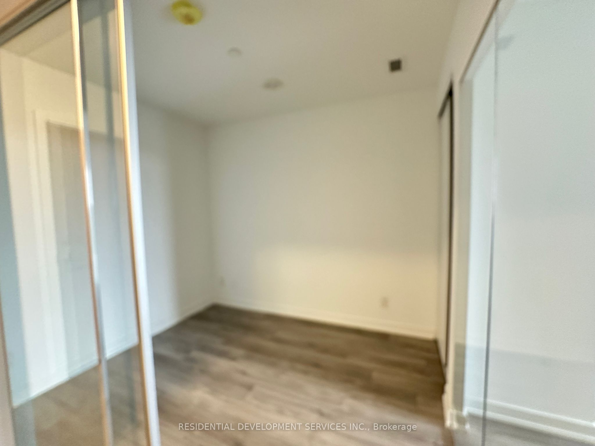 3100 Keele Street 442, Toronto, ON M3M 0E1 photo 5