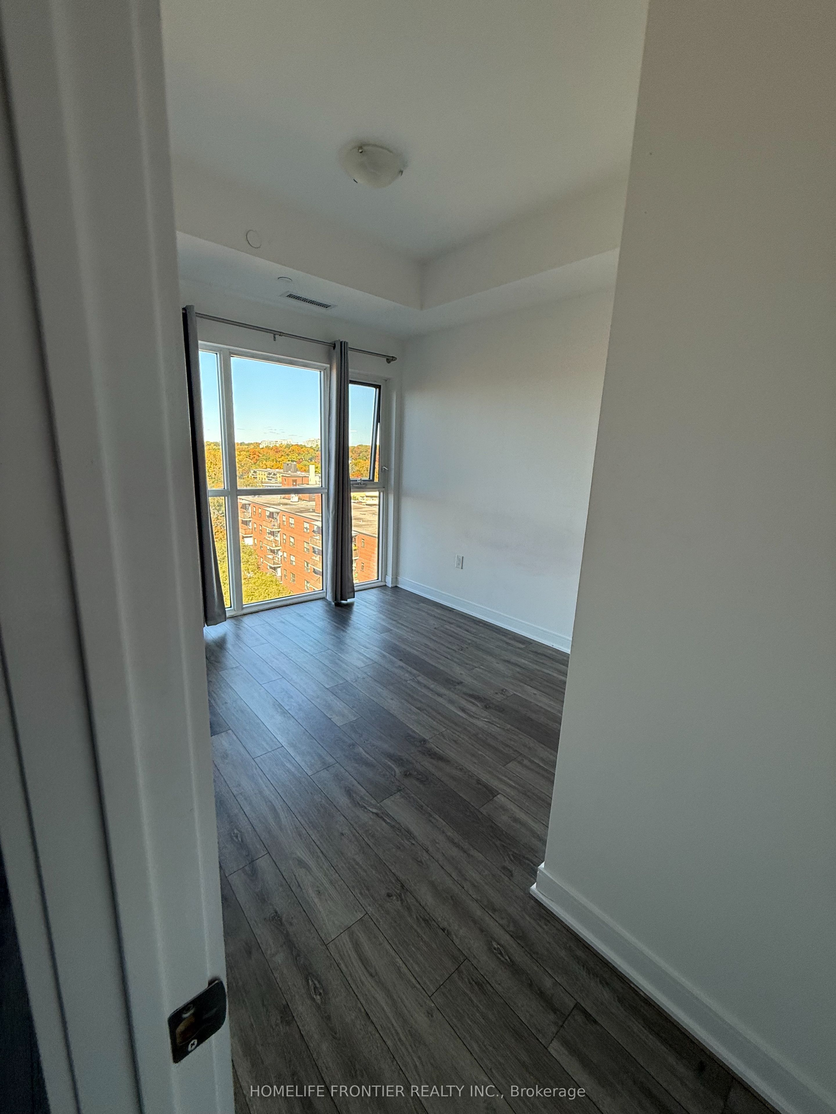 25 Neighbourhood Lane 909, Toronto, ON M8Y 0C4 photo 4