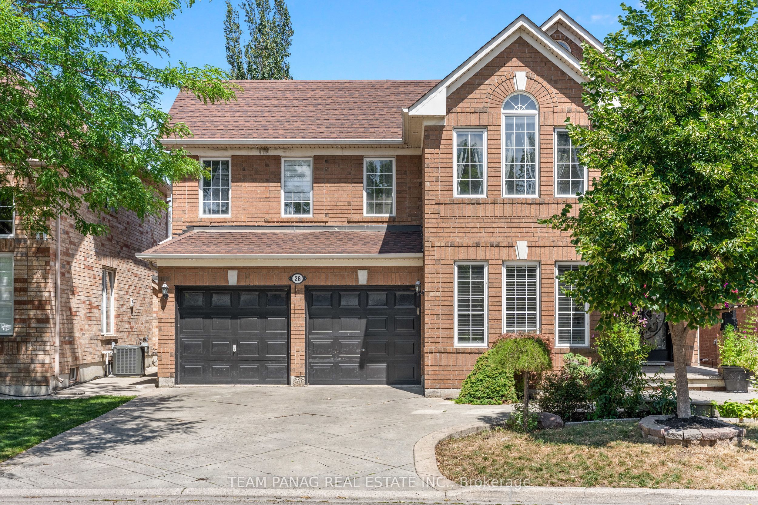 26 Bowsfield Drive, Brampton, ON L6P 1A6