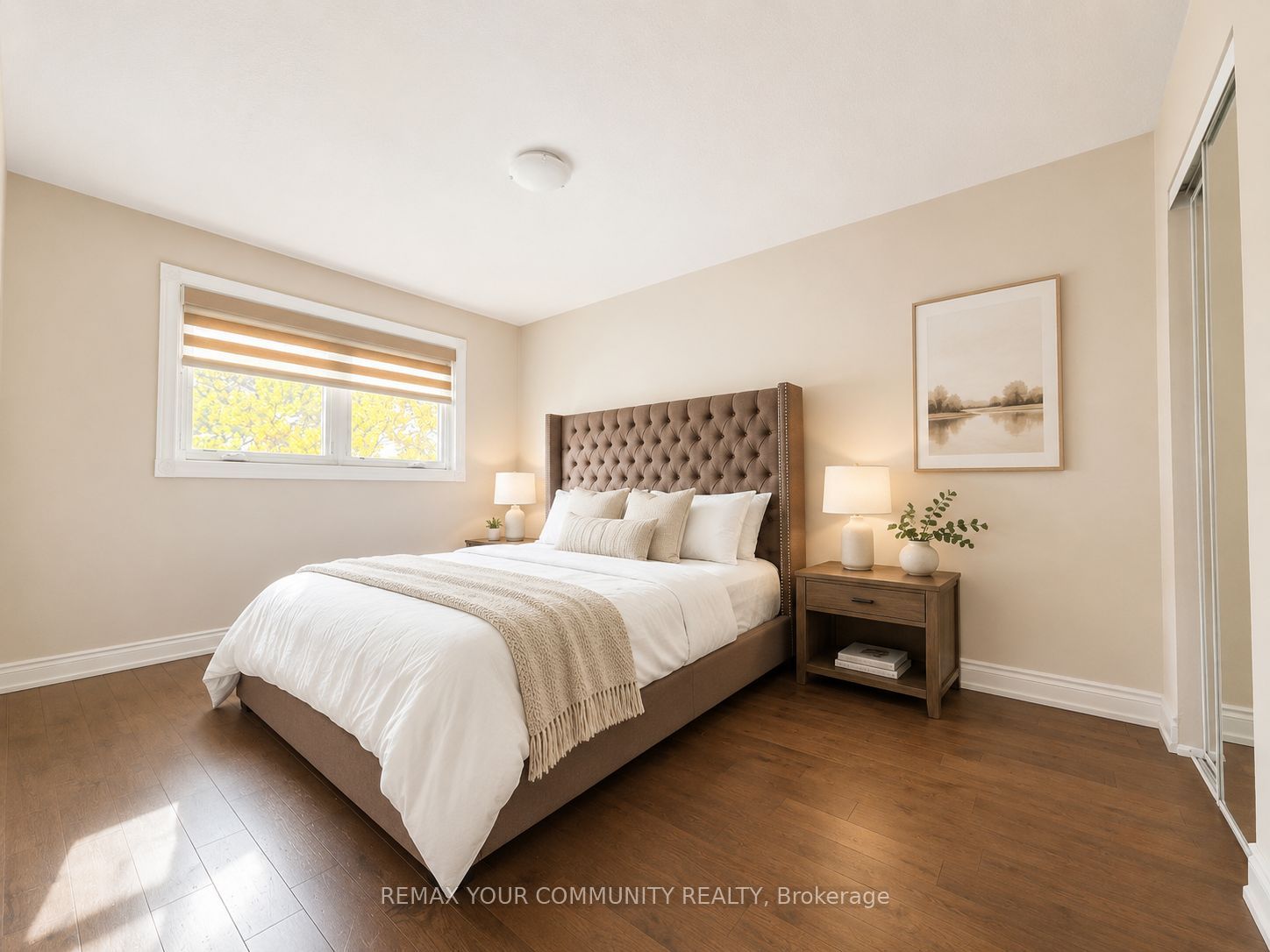 2508 Cobbinshaw Circle, Mississauga, ON L5N 2G3 photo 5