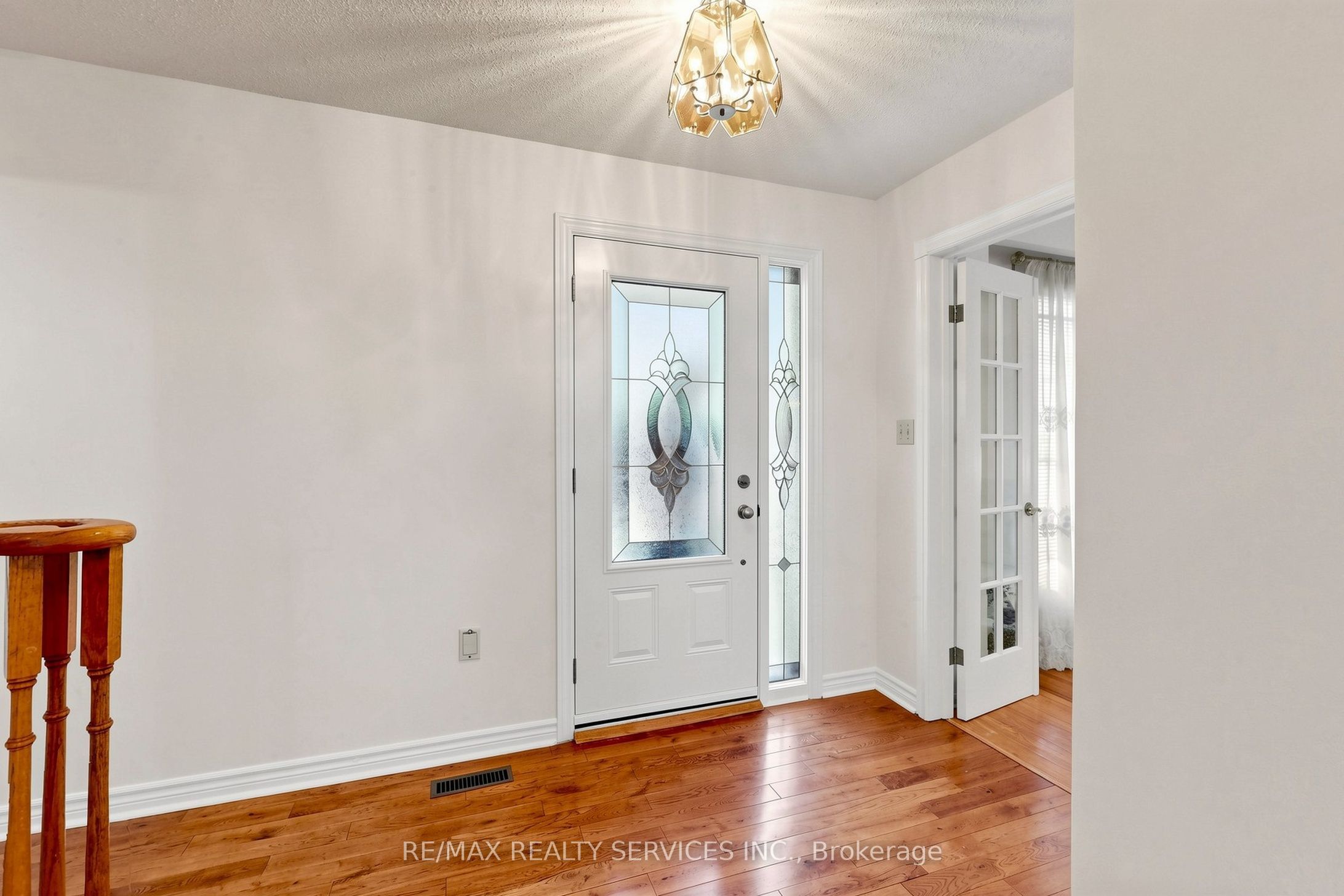 25 Malcolm Crescent, Brampton, ON L6S 3C7 photo 5