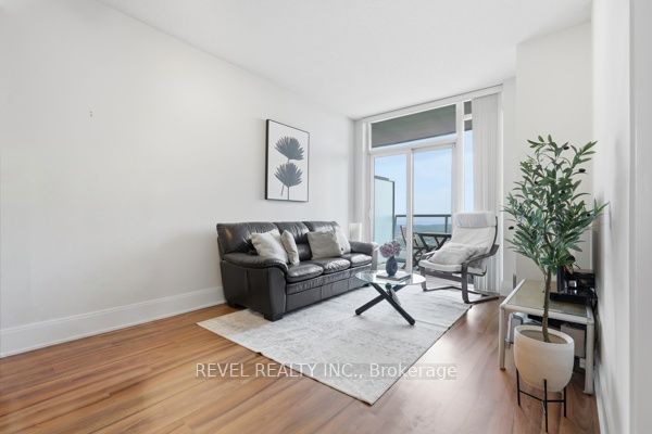 330 Burnhamthorpe Road W 3101, Mississauga, ON L5B 0E1 photo 4