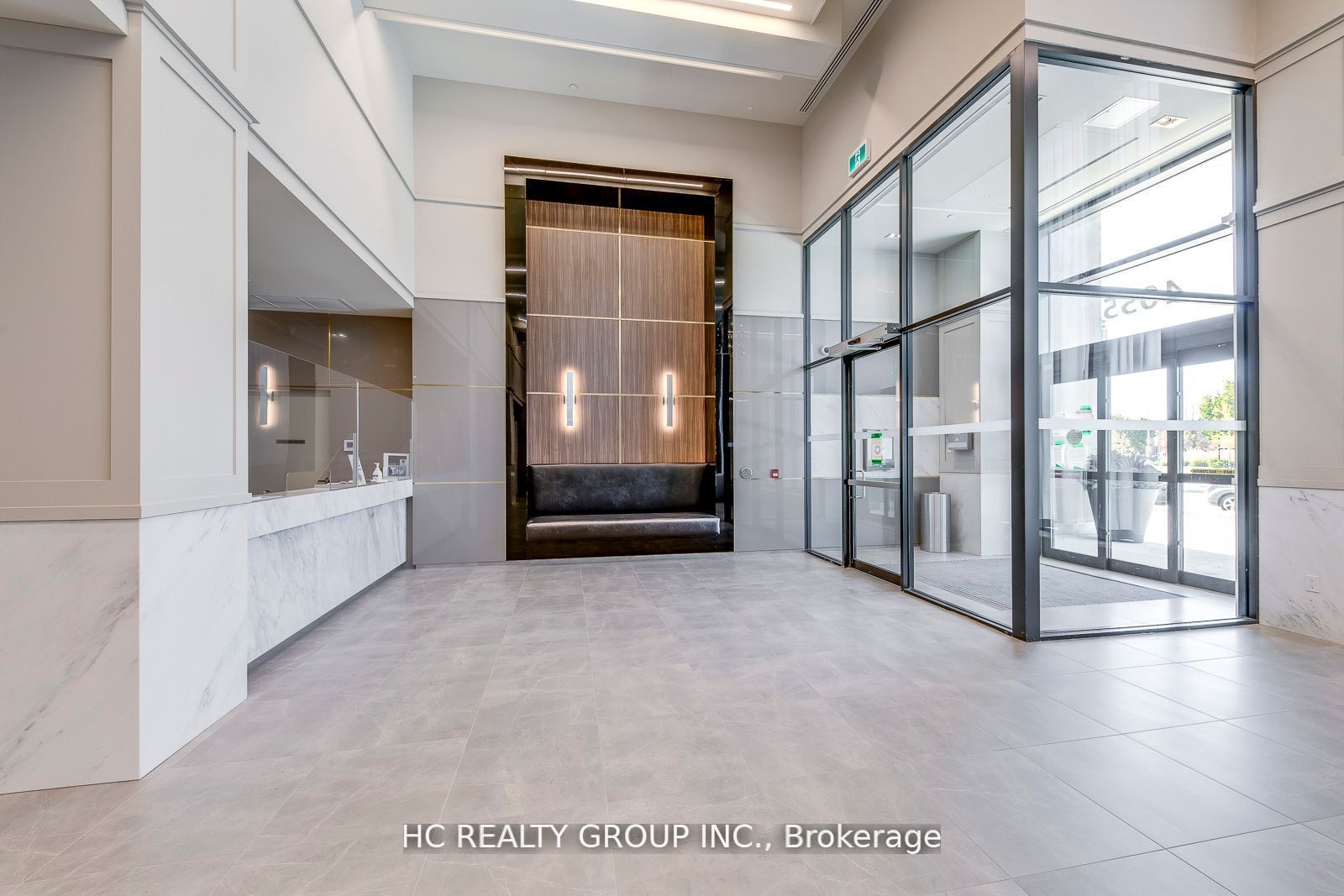 4055 Parkside Village Drive 2817, Mississauga, ON L5B 0K8 photo 4