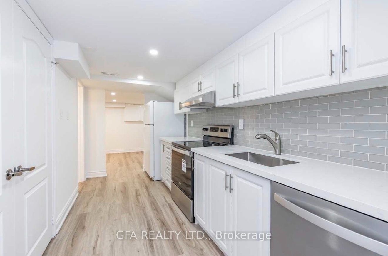 9 Melville Crescent #Lower, Brampton, ON L6W 2S3 photo 5