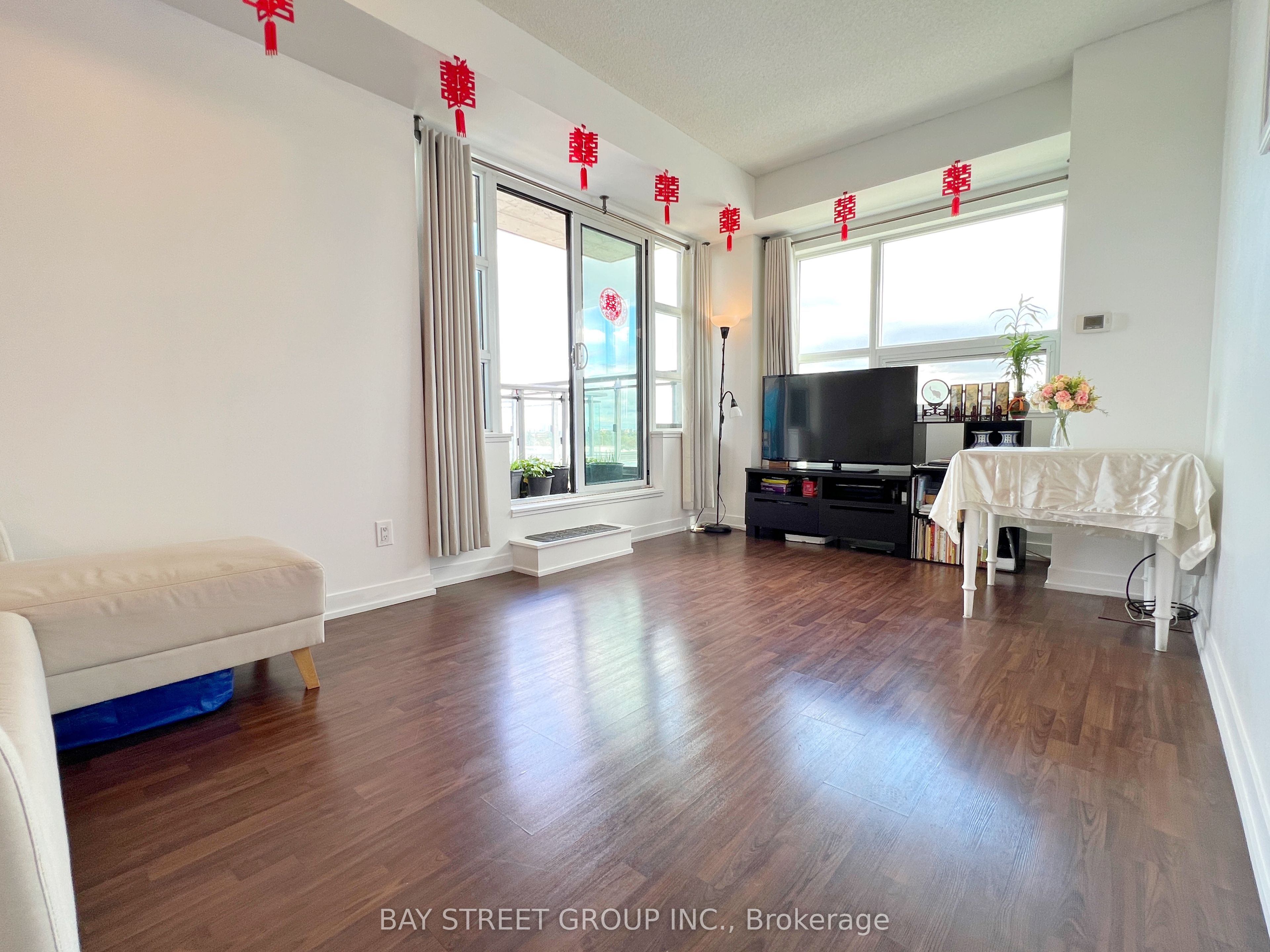 840 Queens Plate Drive 409, Toronto, ON M9W 0W7 photo 4