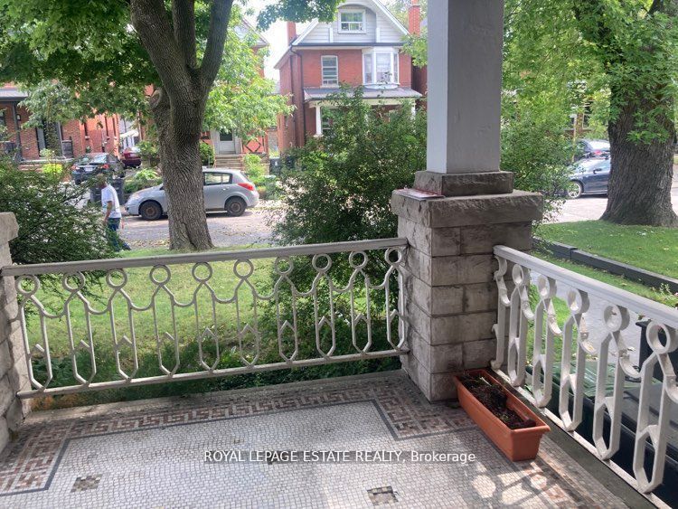 128 Mavety Street, Toronto, ON M6P 2L9 photo 5
