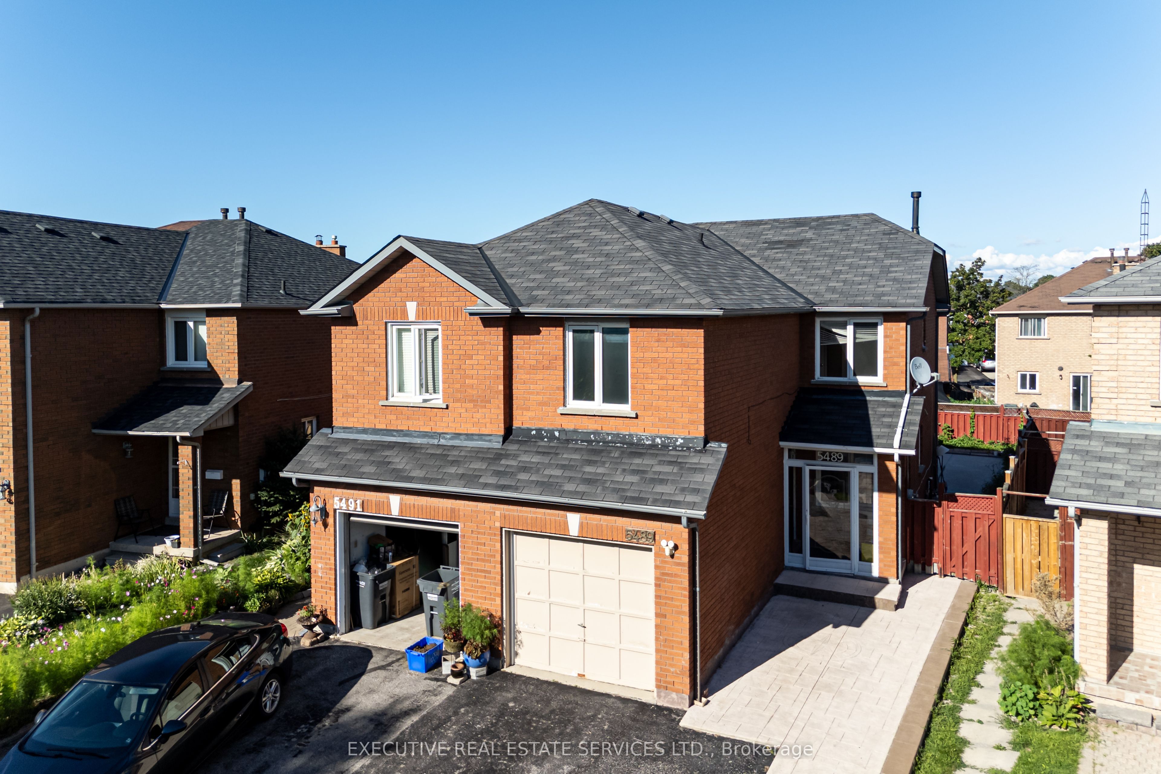 5489 Cosmic Crescent, Mississauga, ON L4Z 3R8 photo 5