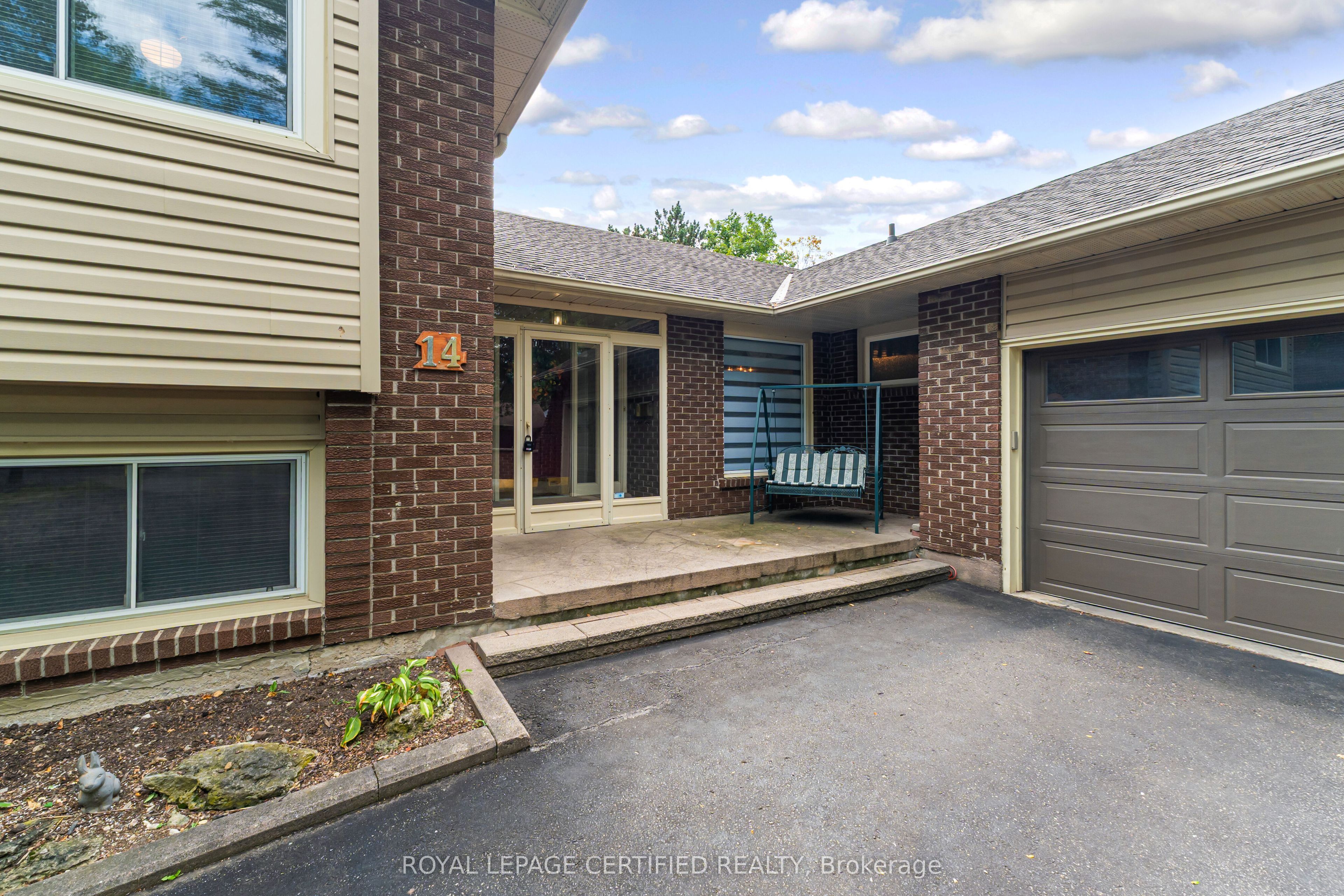 14 Broomfield Court, Brampton, ON L6Z 1T5 photo 4