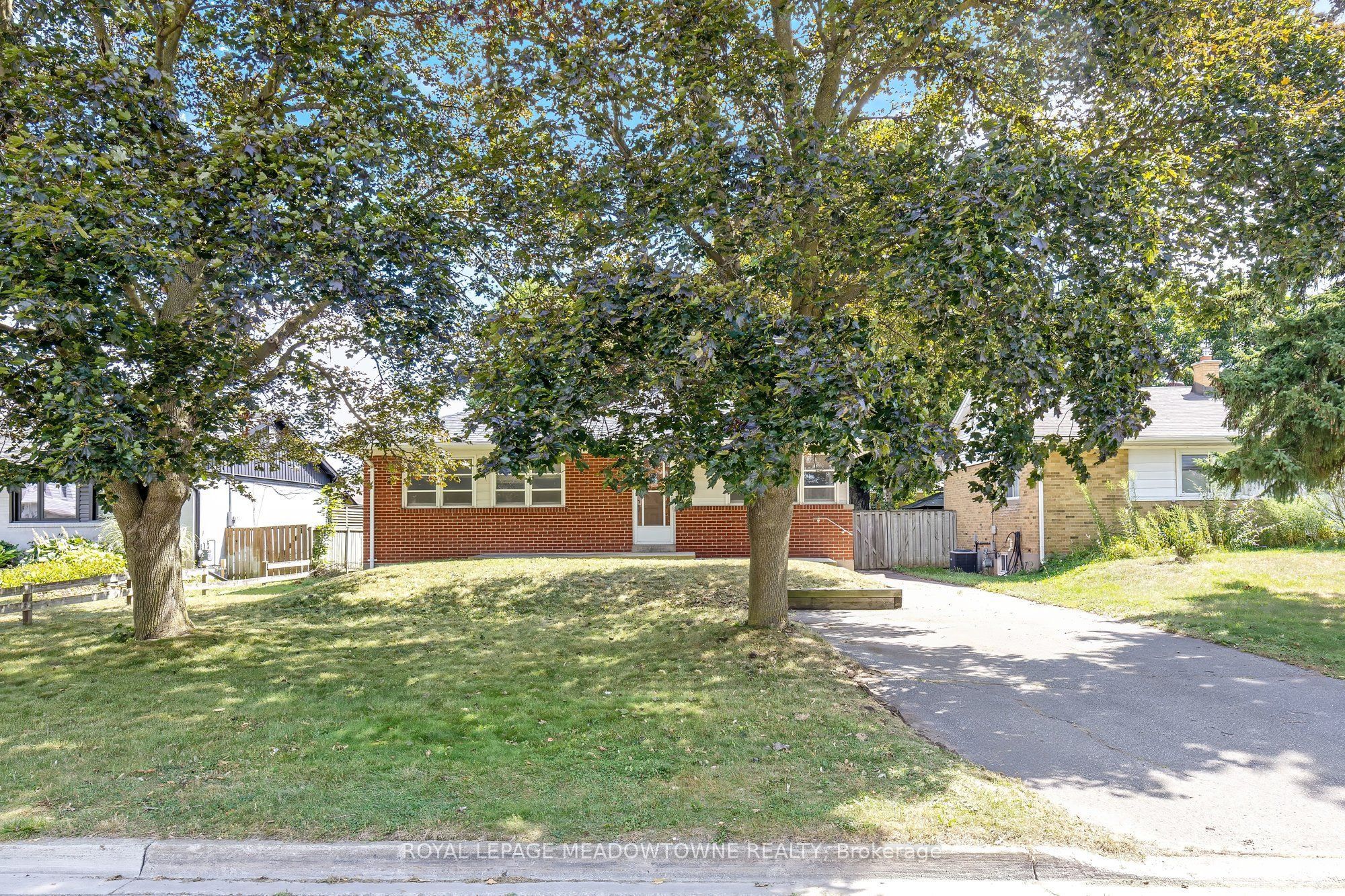 316 Westcott Road, Halton Hills, ON L7J 1R3 photo 3
