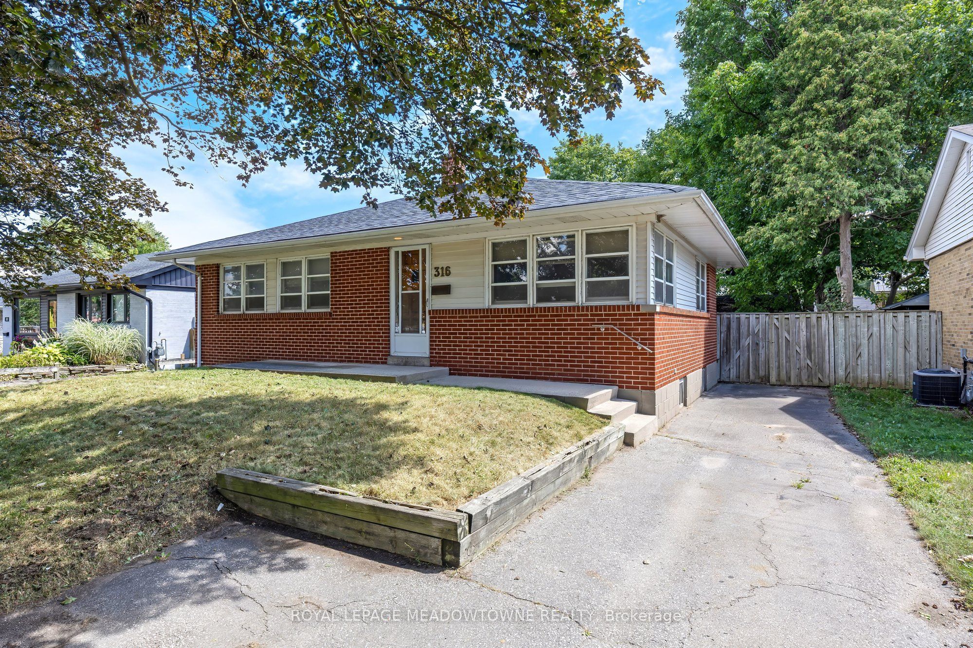 316 Westcott Road, Halton Hills, ON L7J 1R3 photo 4