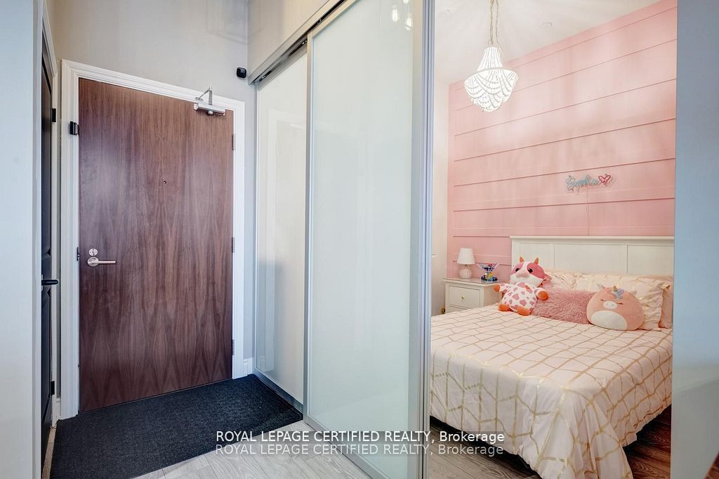 1050 Main Street E 114, Milton, ON L9T 9M3 photo 5