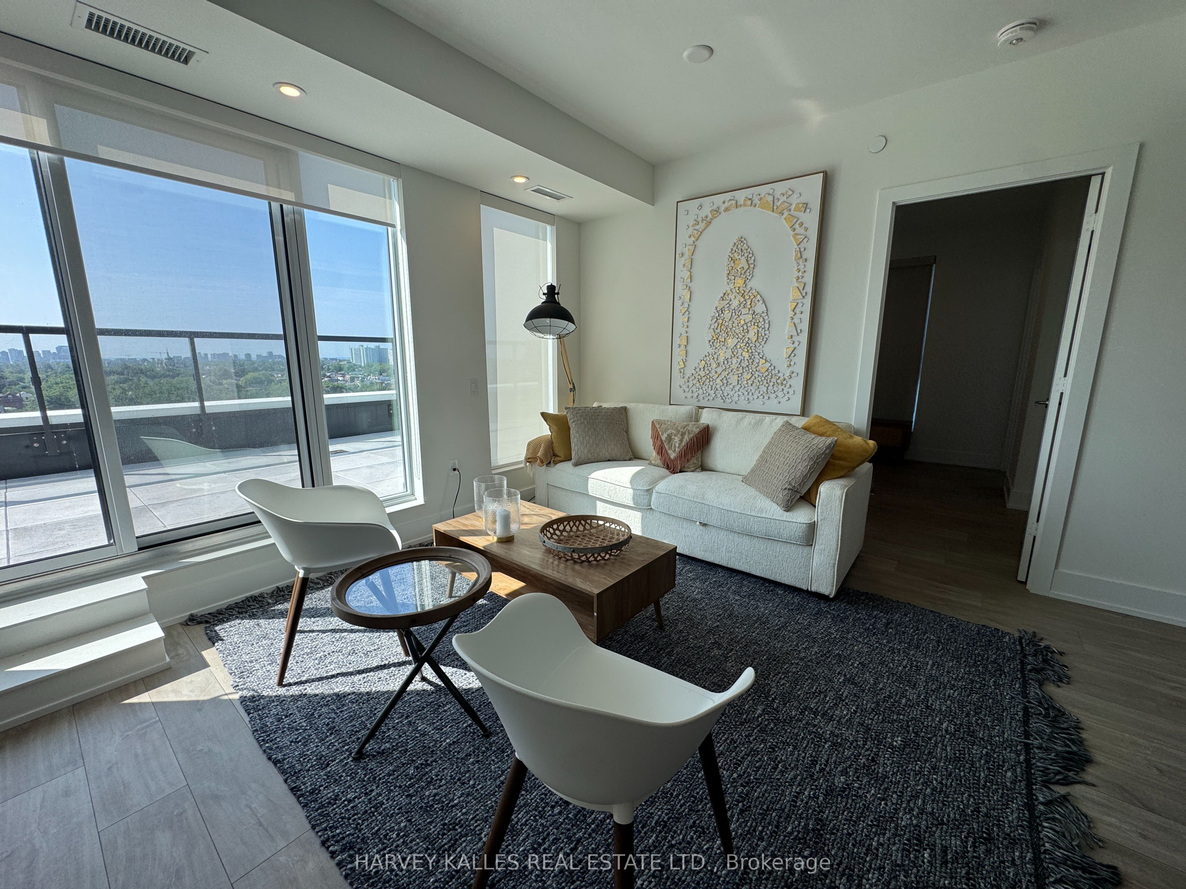 858 Dupont Street 729, Toronto, ON M6G 0C1 photo 3