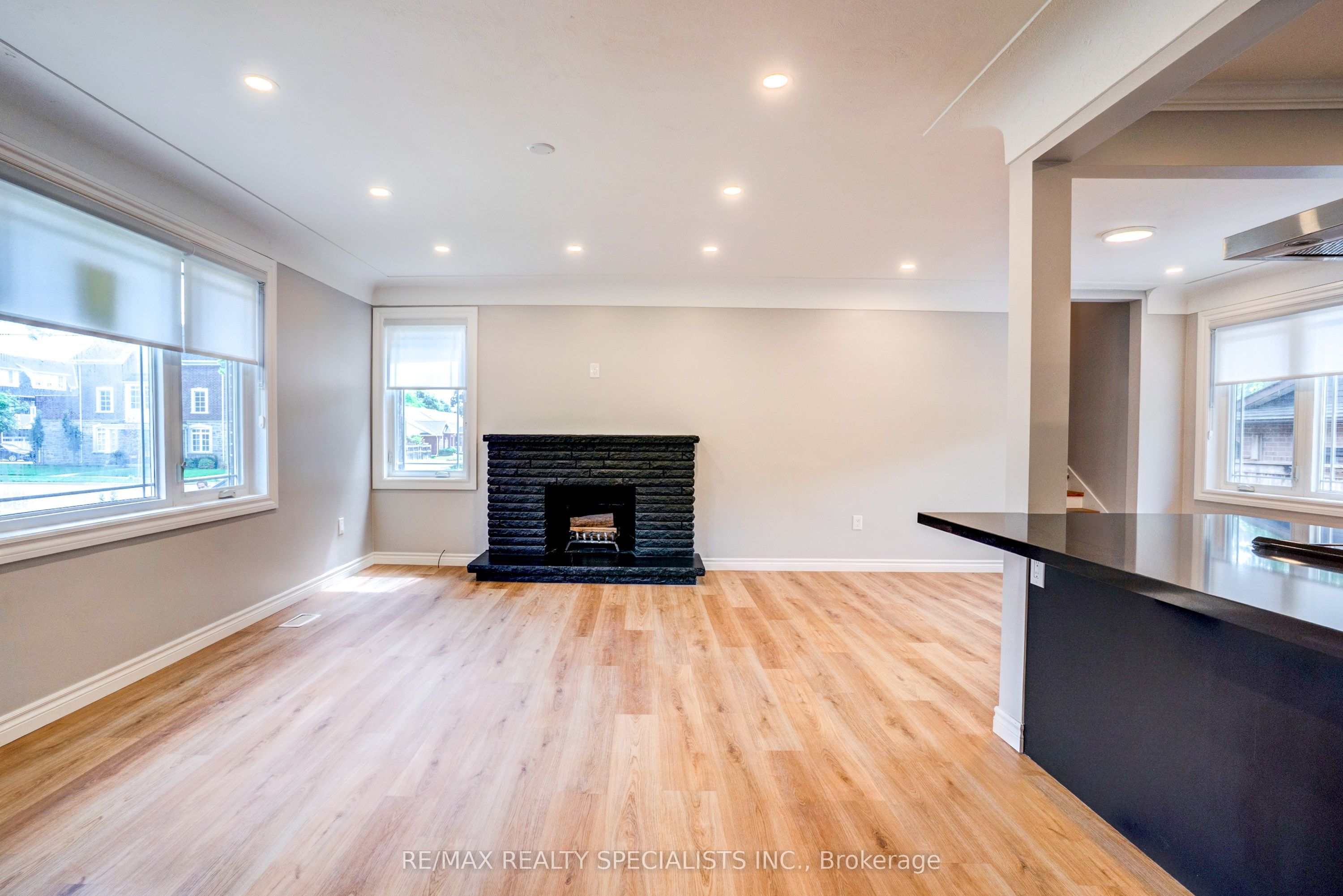 454 Mayzel Road MAIN, Burlington, ON L7R 3C3 photo 5
