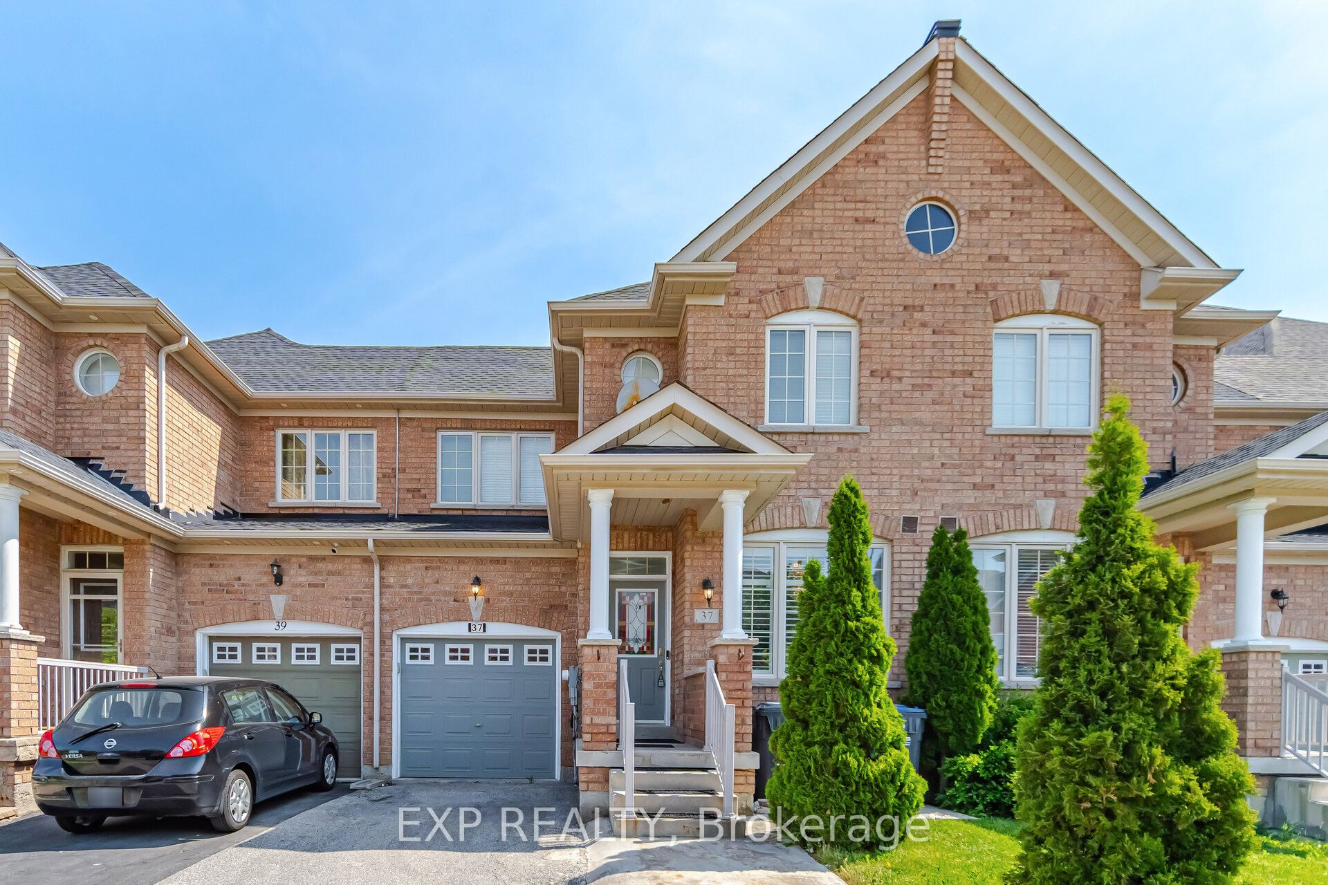 37 Totten Drive, Brampton, ON L6R 0P5