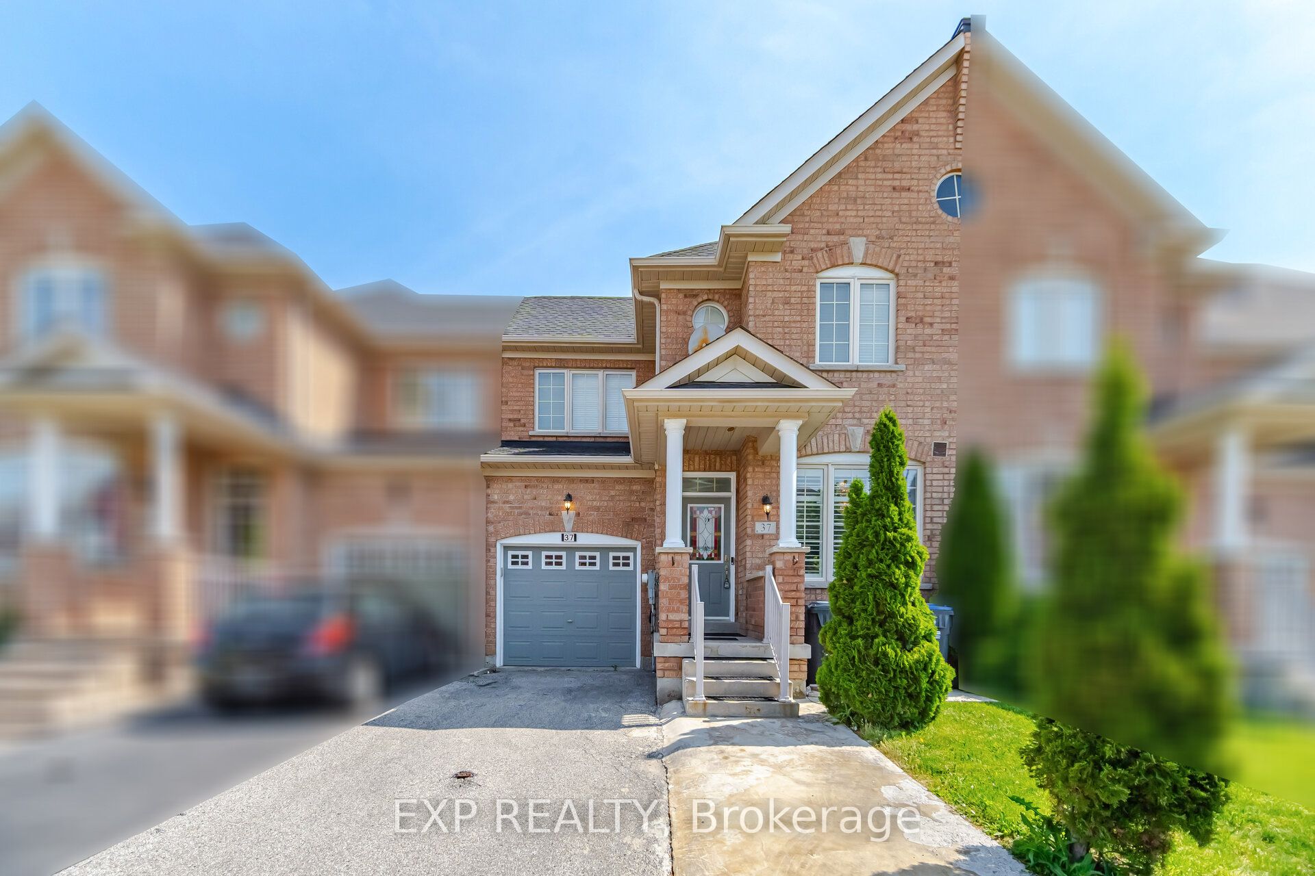37 Totten Drive, Brampton, ON L6R 0P5 photo 2