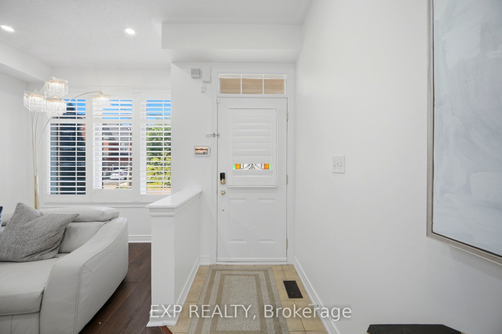 37 Totten Drive, Brampton, ON L6R 0P5 photo 4