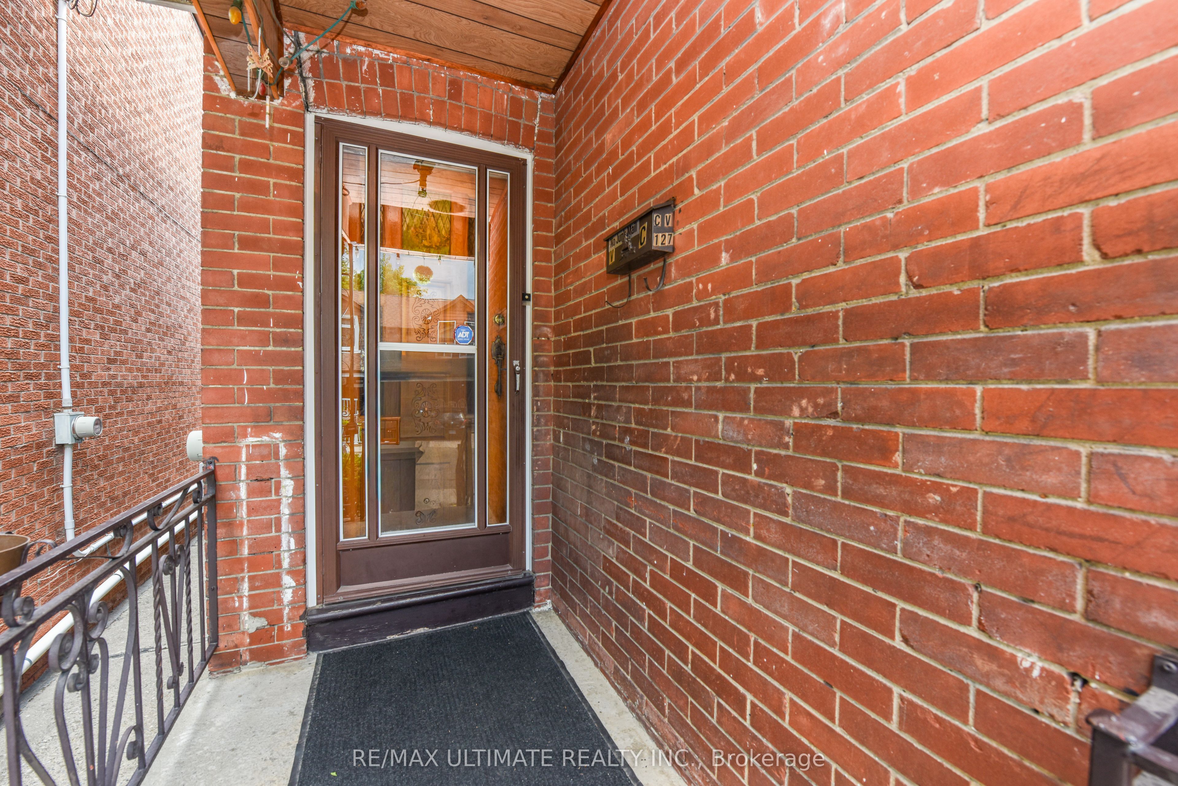 127 Salem Avenue, Toronto, ON M6H 3C4 photo 3