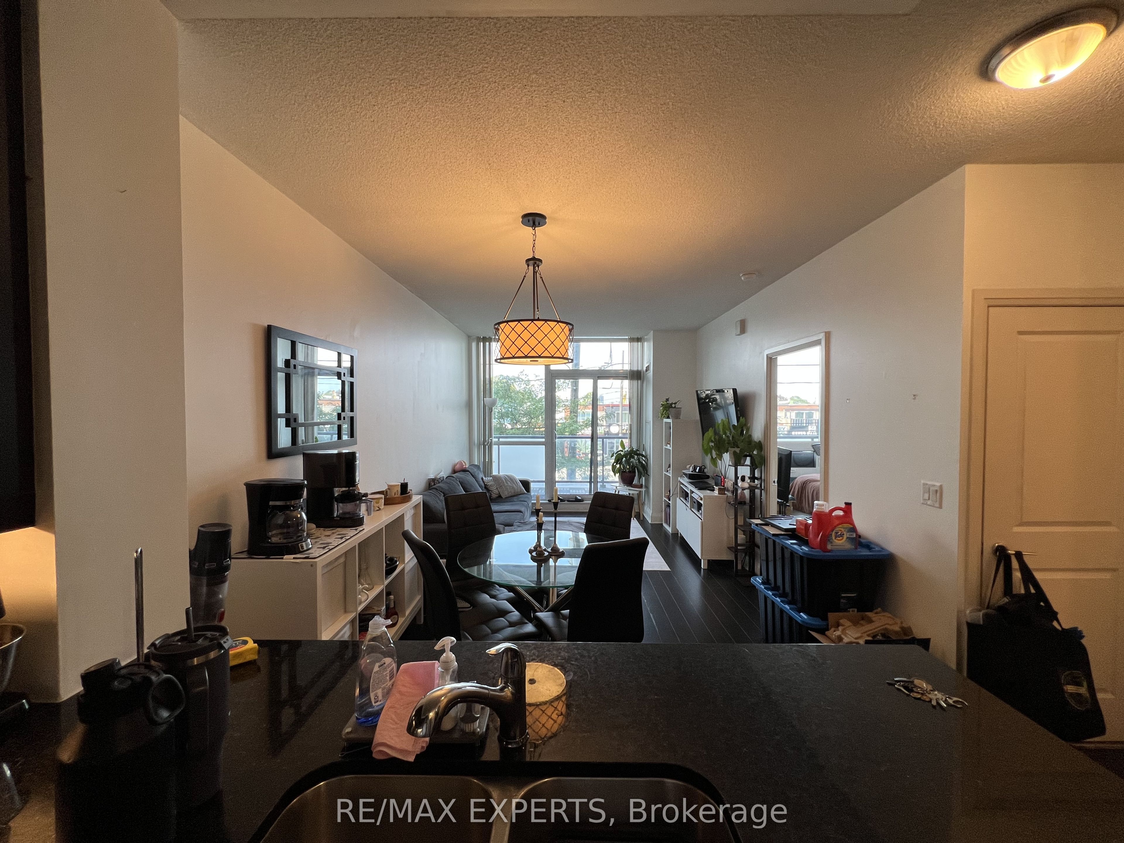 1185 The Queensway 215, Toronto, ON M8Z 0C6 photo 5