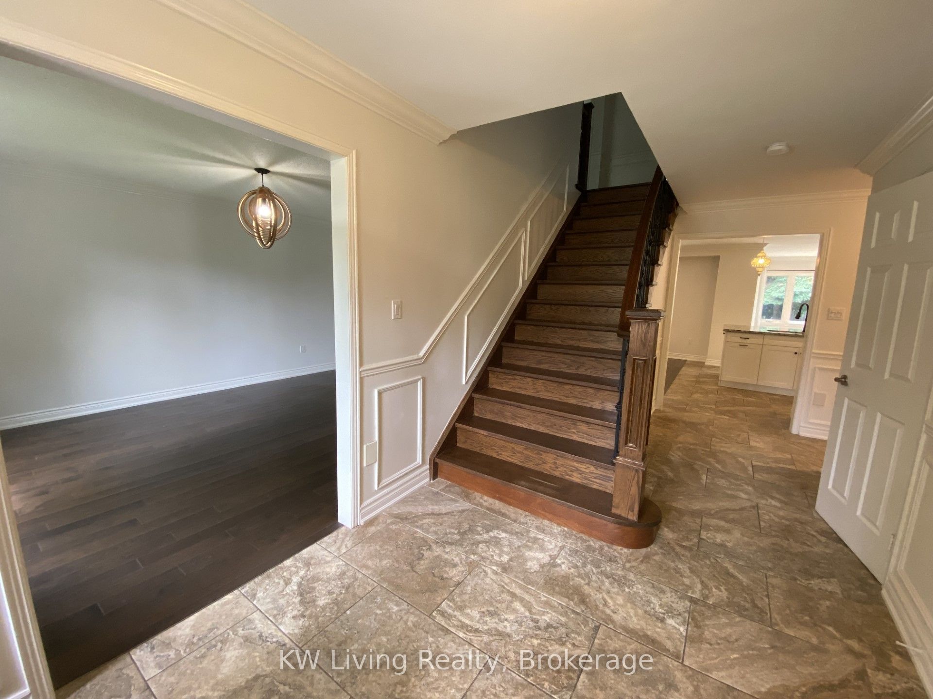 3241 Shoreline Drive E, Oakville, ON L6L 5Z1 photo 3