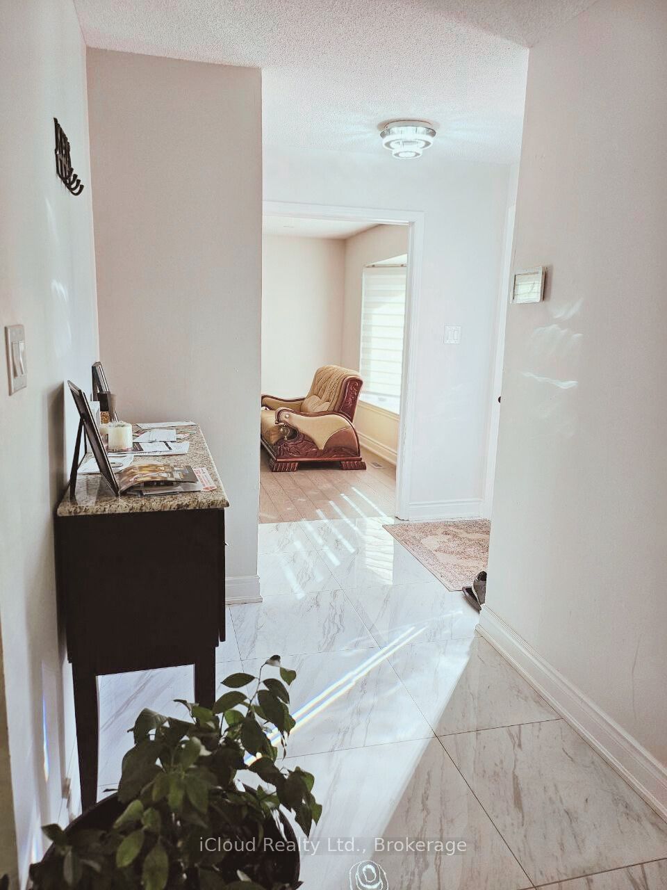 61 Hull Street Upper, Mississauga, ON L4T 1C9 photo 4