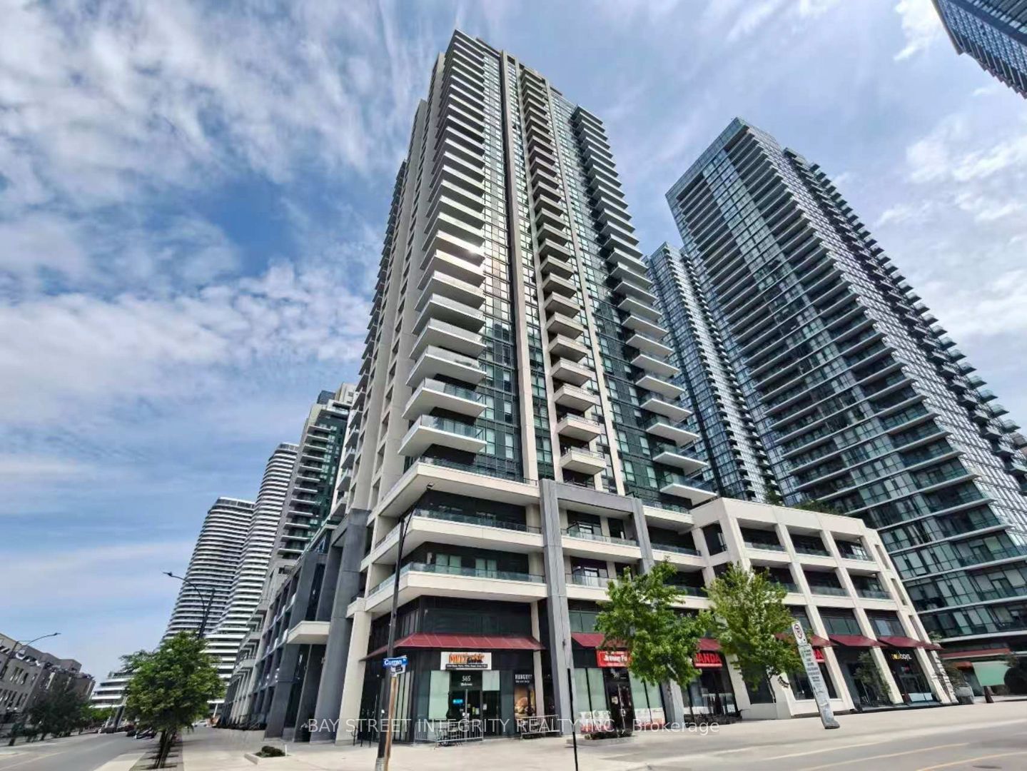 4055 Parkside Village Drive 2815, Mississauga, ON L5B 0K2 photo 4