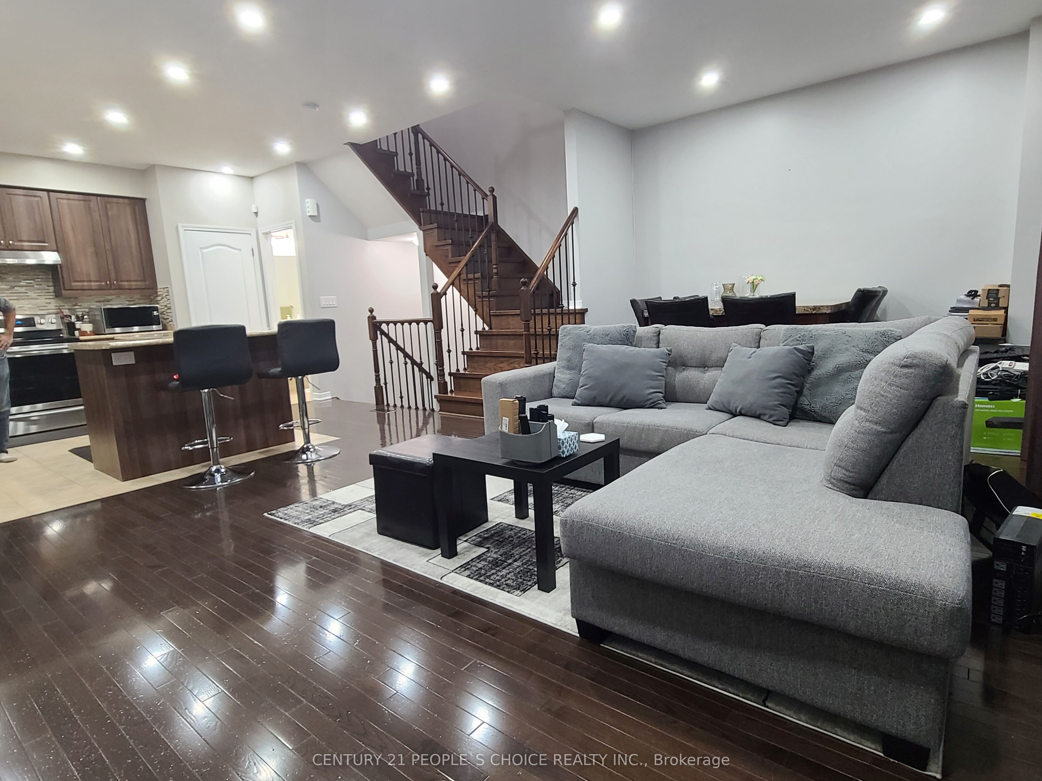 13 Birchfield Crescent, Caledon, ON L7C 3P6