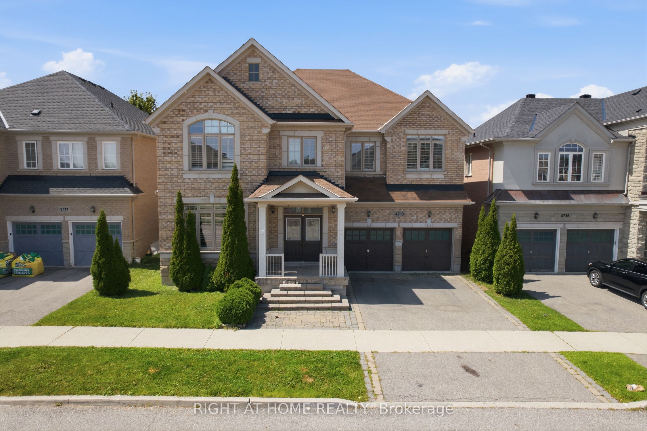 4713 Thomas Alton Boulevard, Burlington, ON L7M 0K5