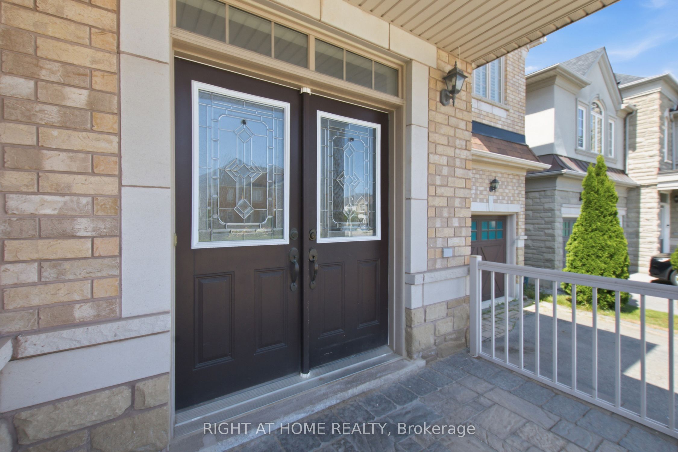 4713 Thomas Alton Boulevard, Burlington, ON L7M 0K5 photo 3