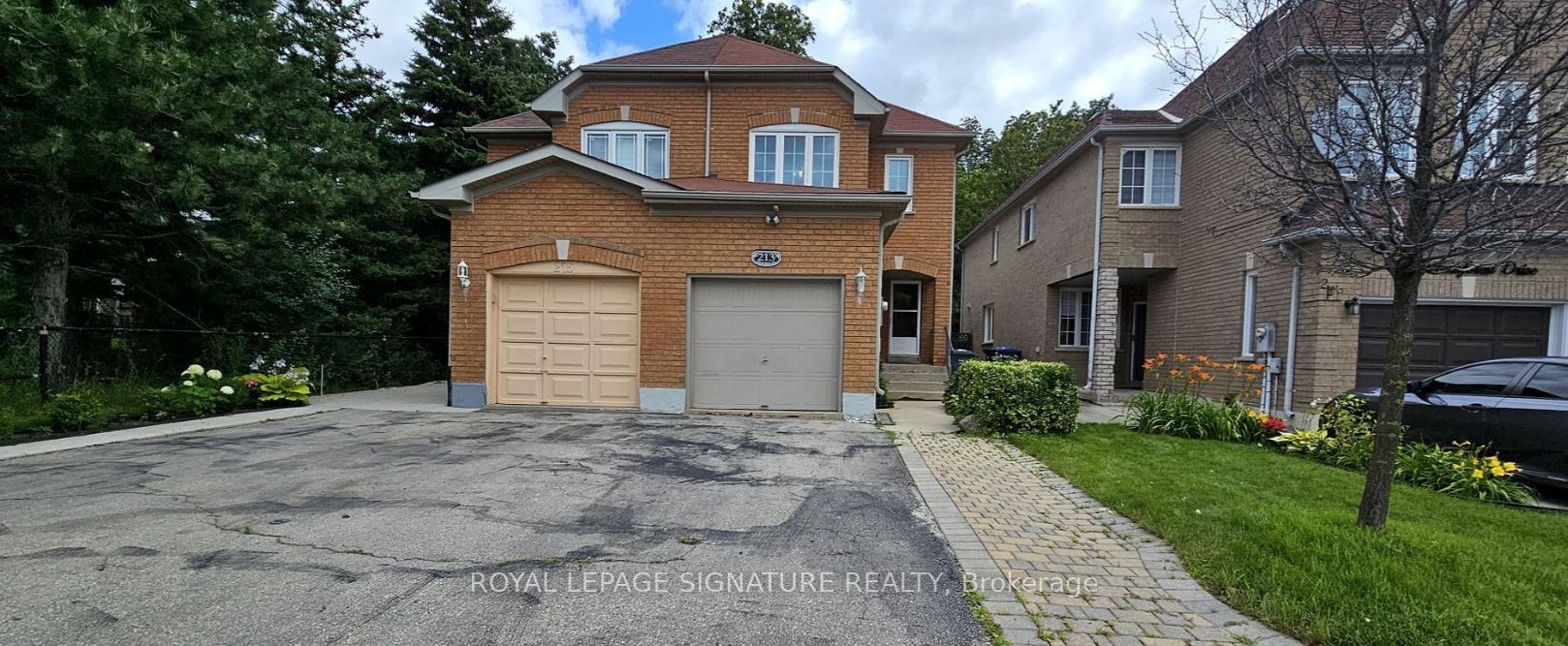 213 Fernforest Drive, Brampton, ON L6R 1T7