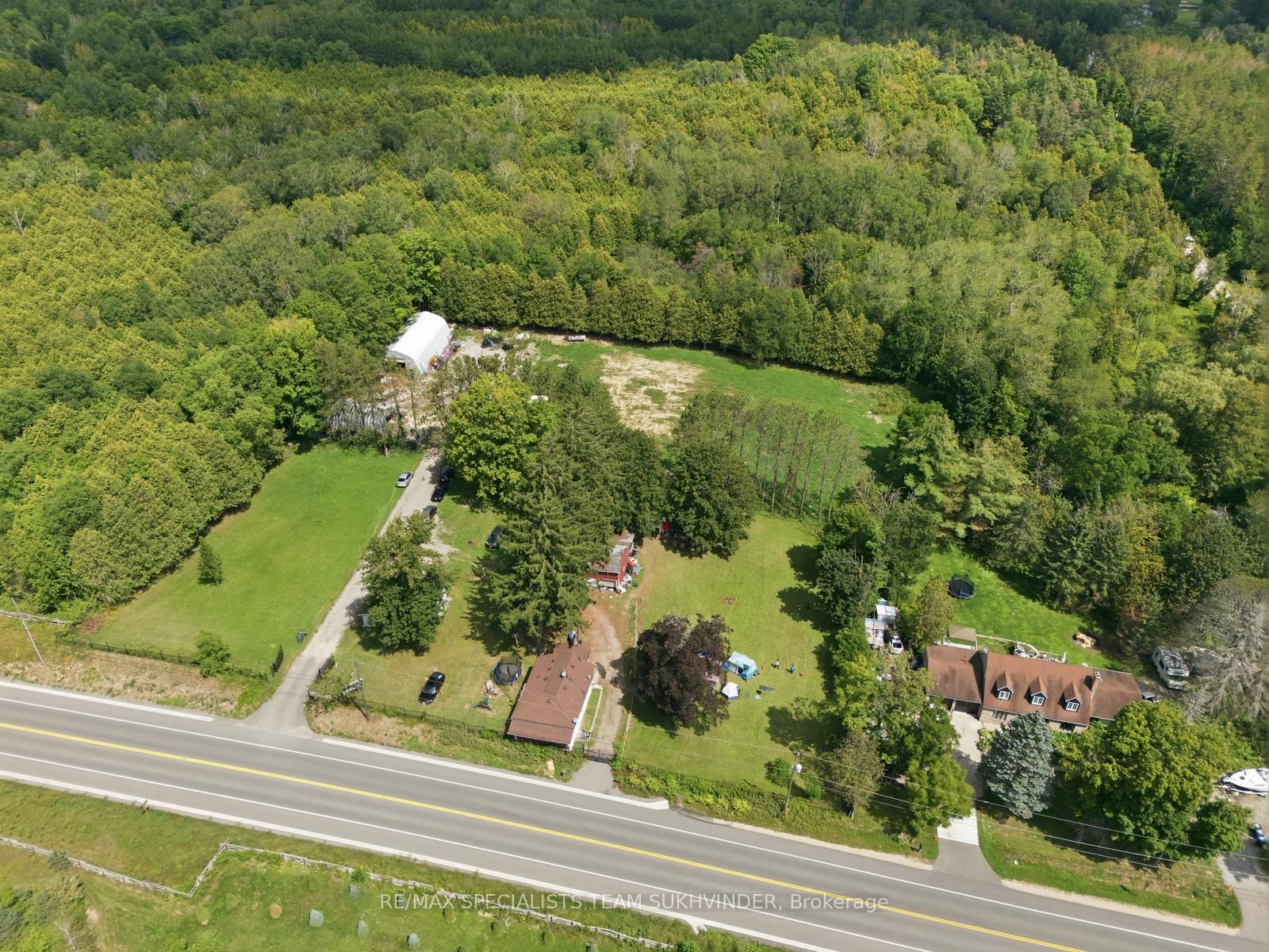 17043 The Gore Road, Caledon, ON L7E 0X6 photo 4