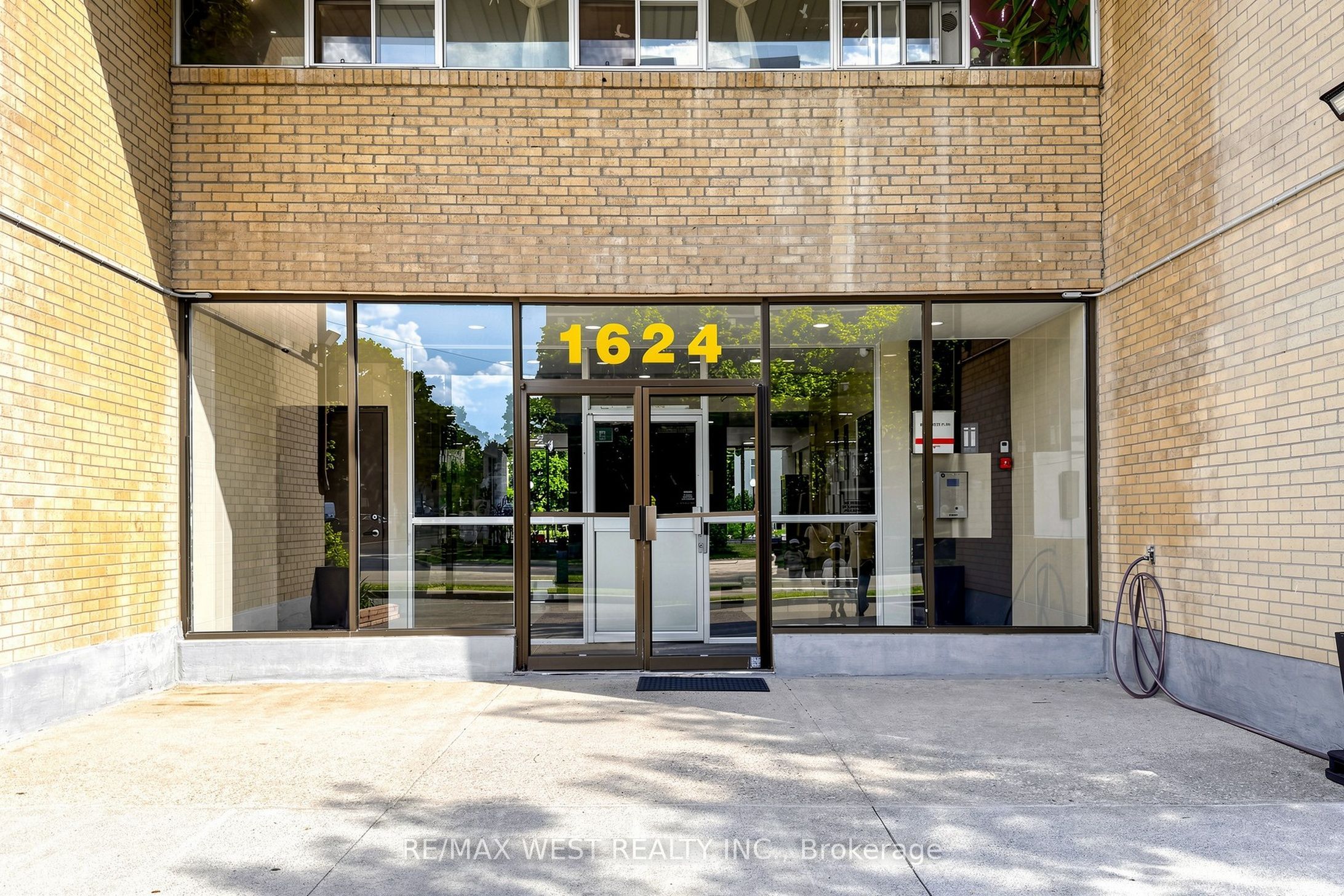 1624 Bloor Street 105, Mississauga, ON L4X 2S2 photo 4