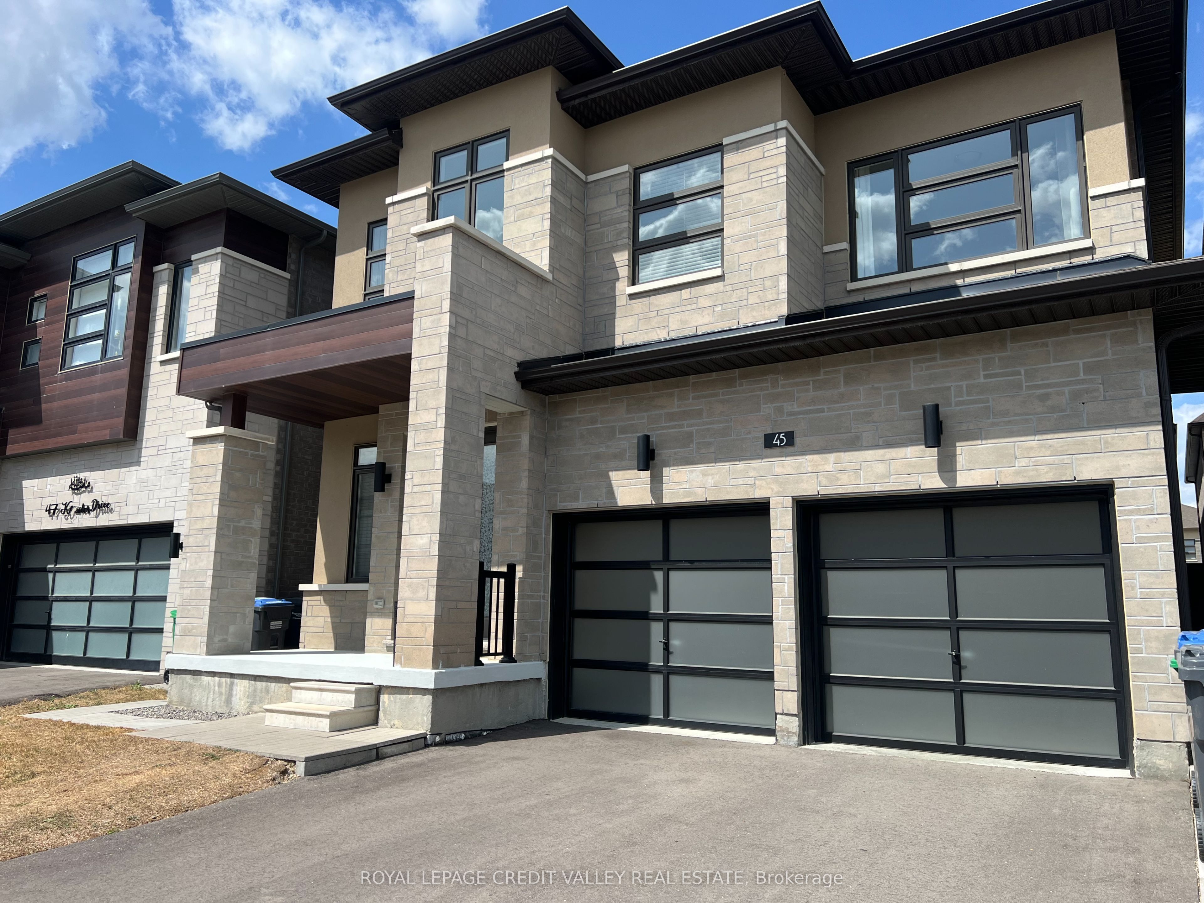 45 Kessler Drive, Brampton, ON L6R 4E7 photo 2