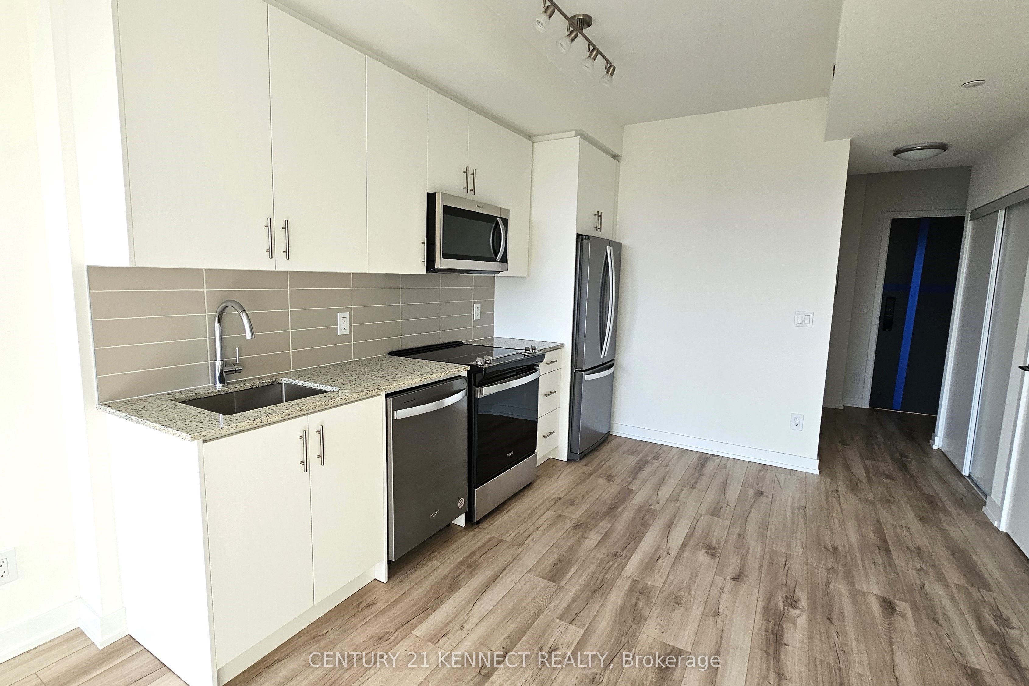 335 Wheat Boom Drive 511, Oakville, ON L6H 7C2 photo 4