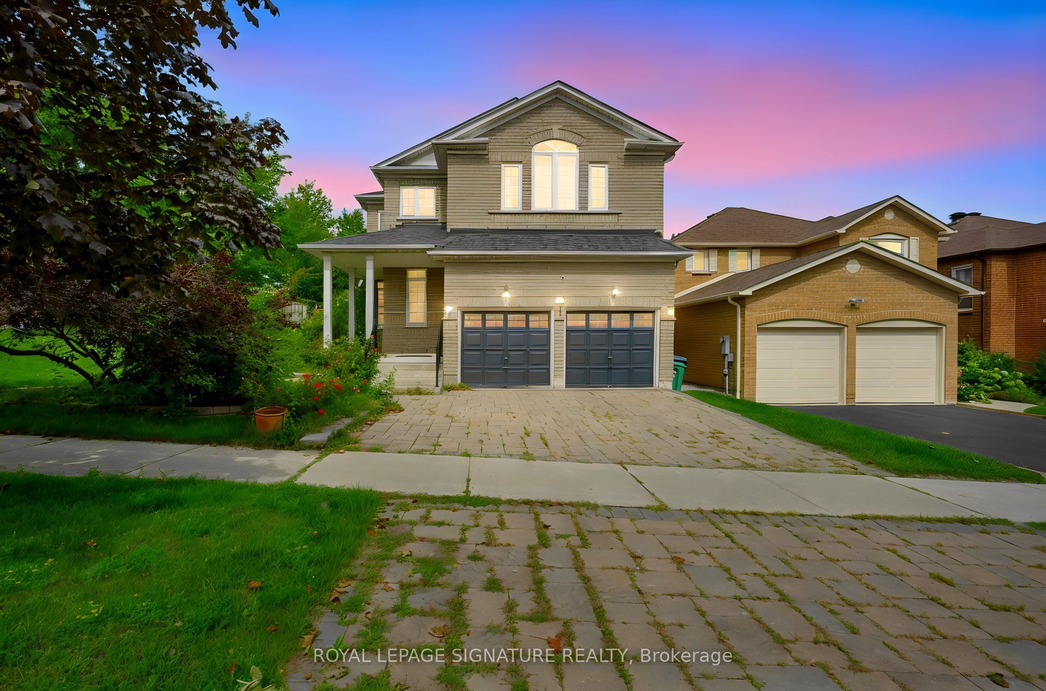 267 Laurentian Avenue, Mississauga, ON L4Z 2S4